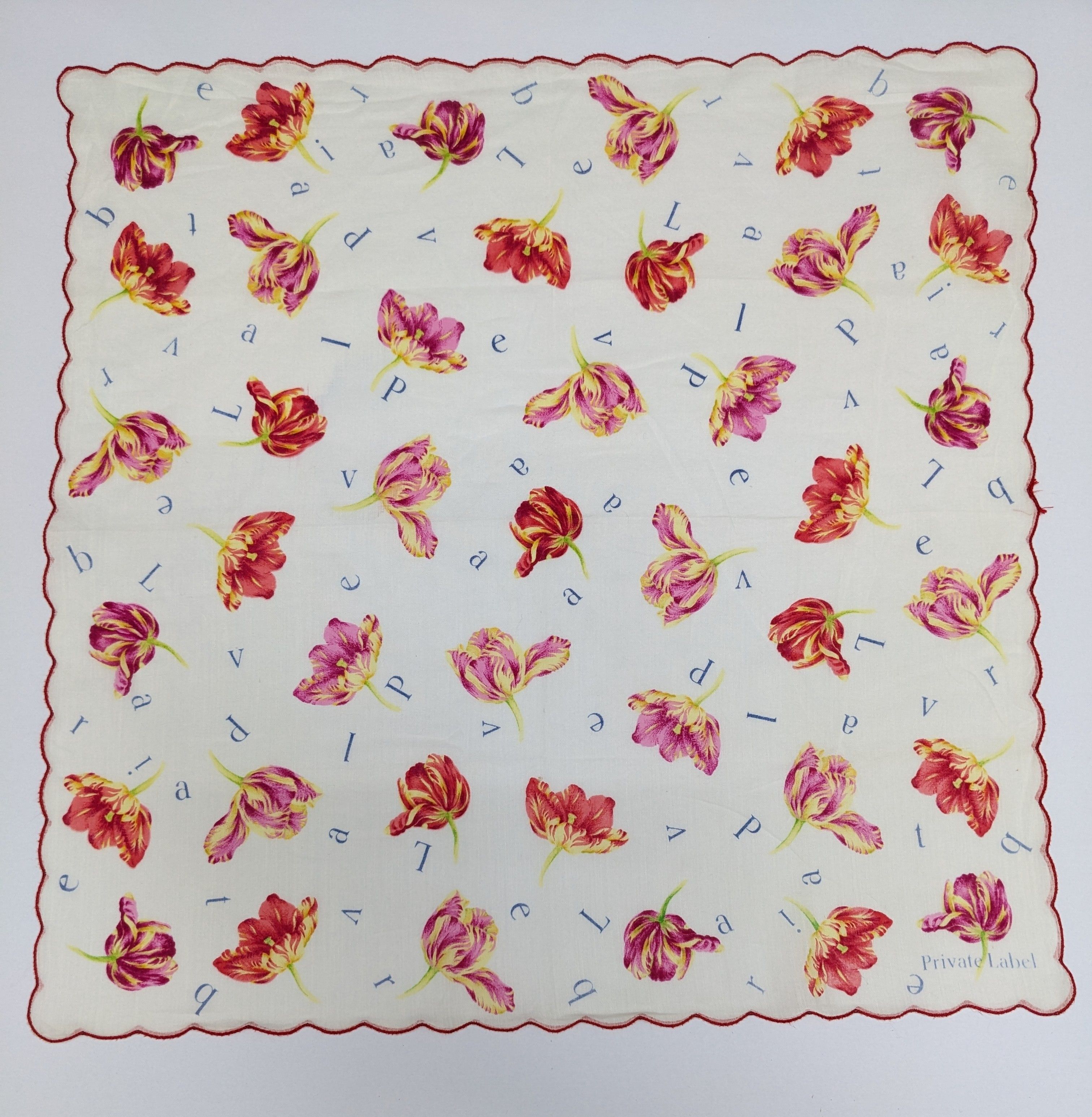 Japanese Brand Private Label Designer Red Tulips Floral Scalloped Size ONE SIZE - 3 Thumbnail