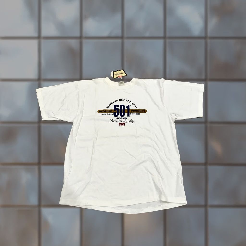 Levi's VINTAGE LEVI'S 501 Promo Genuine USA Made Jeans White T-Shirt Mens Large 90s Logo Crew Neck Short Sleeve Cotton White Tee Men Size US L / EU 52-54 / 3 - 1 Thumbnail