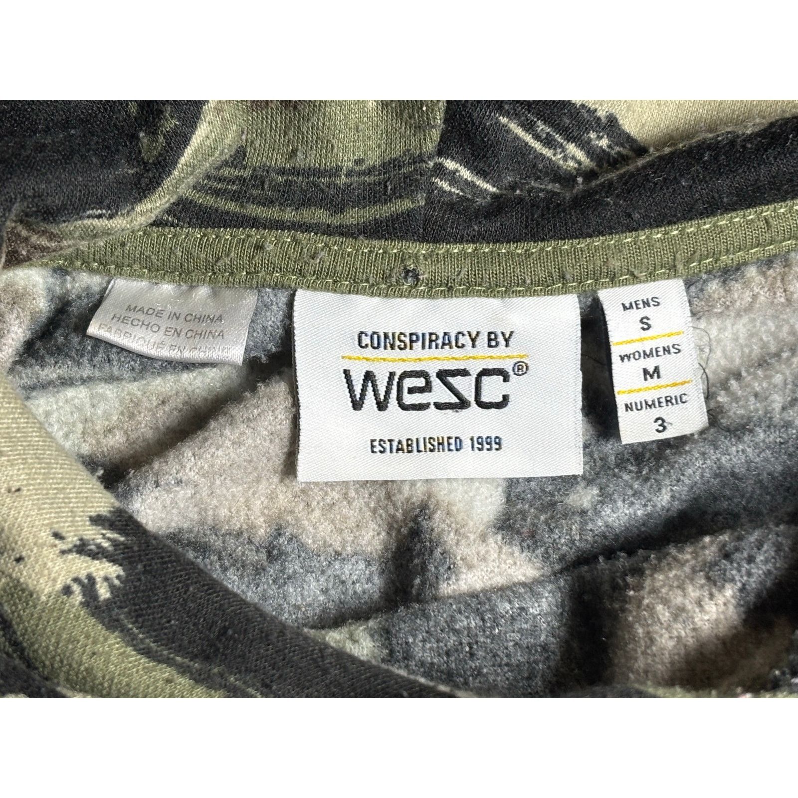 WeSC WeSC Conspiracy Camo Pullover Hoodie Men’s Small Streetwear Size M / US 6-8 / IT 42-44 - 6 Thumbnail