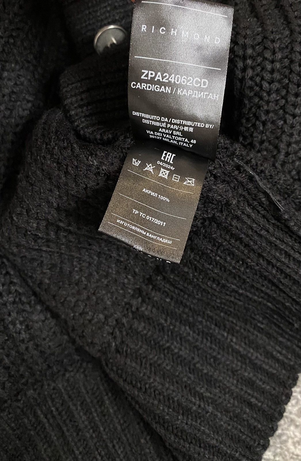 John Richmond Hohn Richmond Black Cardigan Size S / US 4 / IT 40 - 13 Thumbnail