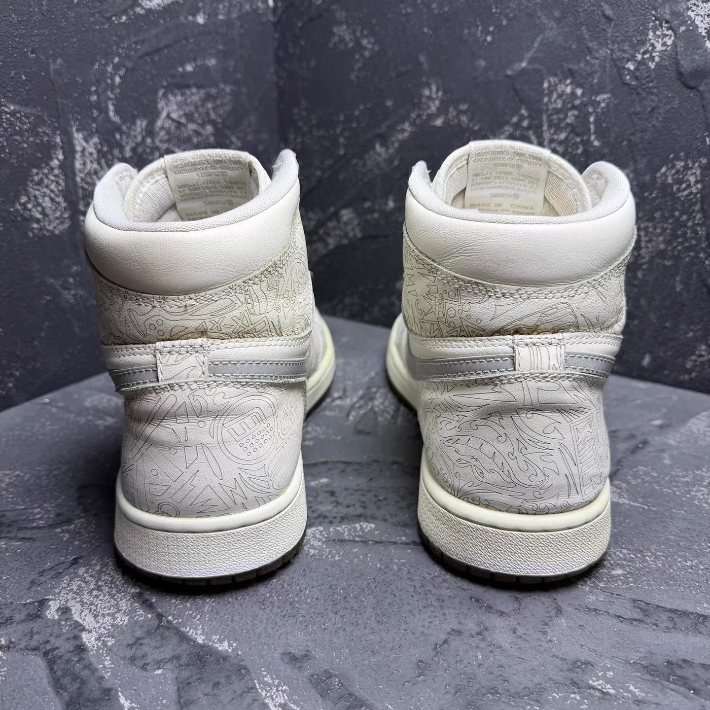 Nike Air Jordan 1 White Laser Q10 Size US 9 / EU 42 - 6 Thumbnail