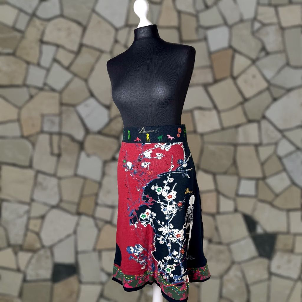 Desigual Desigual Skirt XS Womens Knee Length Multicoloured Dress Skirt Women's Clothing XS Desigual Women Skirt XS Knee Length Multicoloured Size 26" / US 2 / IT 38 - 1 Thumbnail