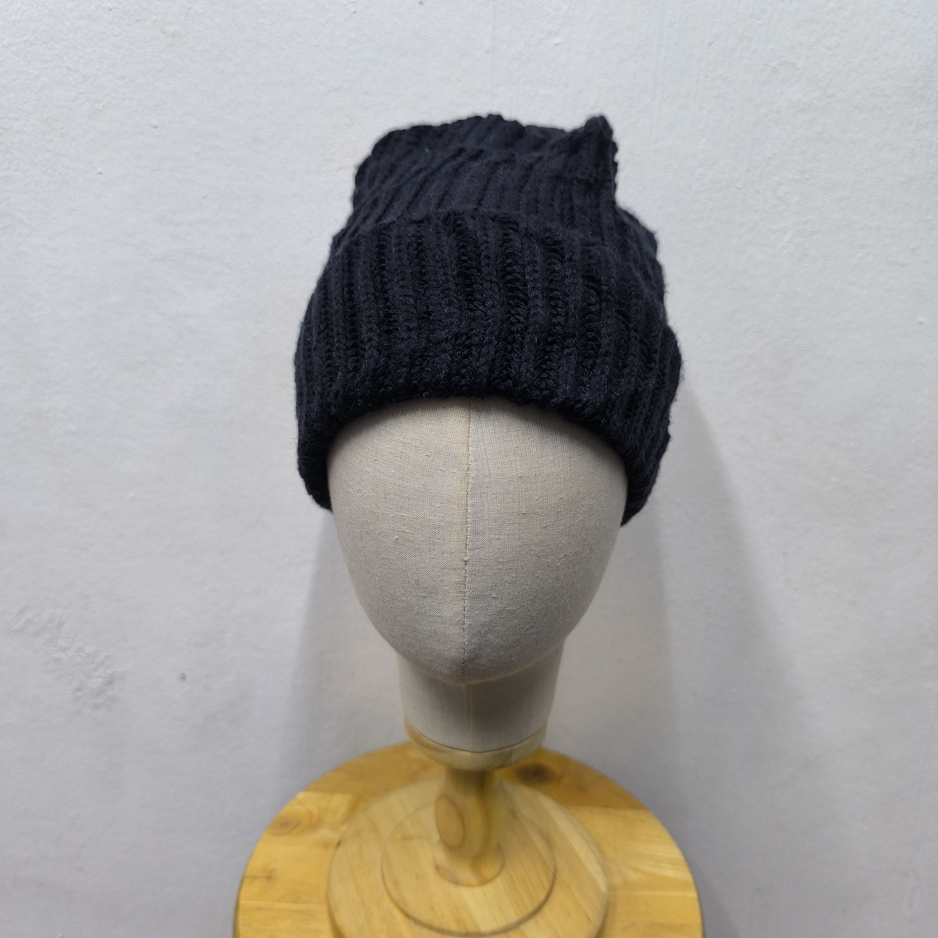 Japanese Brand 💥 Japanese brand uniqlo heattech beanie hat Size ONE SIZE - 2 Thumbnail