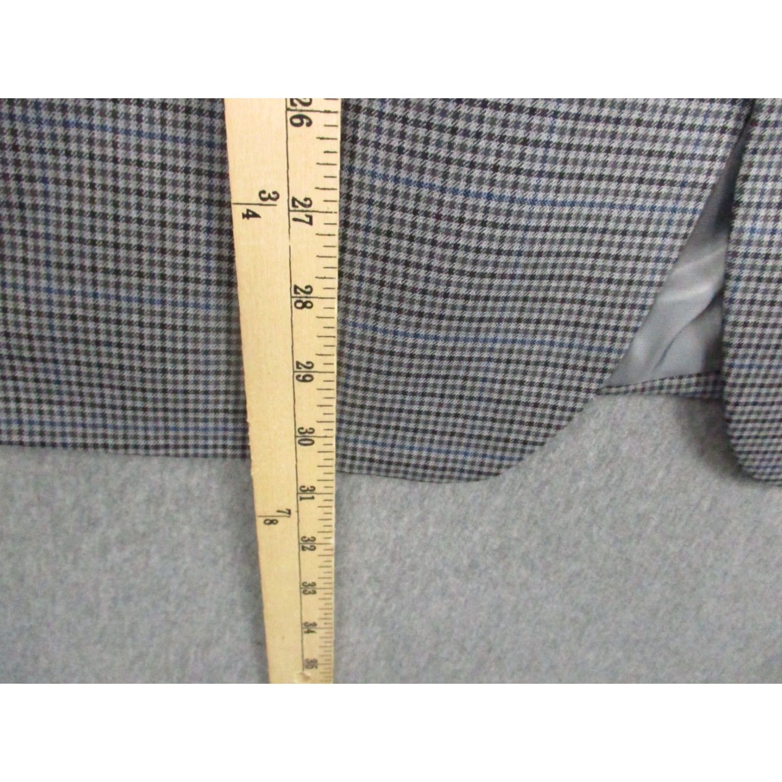 Ralph Lauren VINTAGE LAUREN RALPH LAUREN Blazer 44R Gray Plaid Polyester Stretch Jacket Single-Breasted Notch Lapel Men Size 44R - 7 Thumbnail