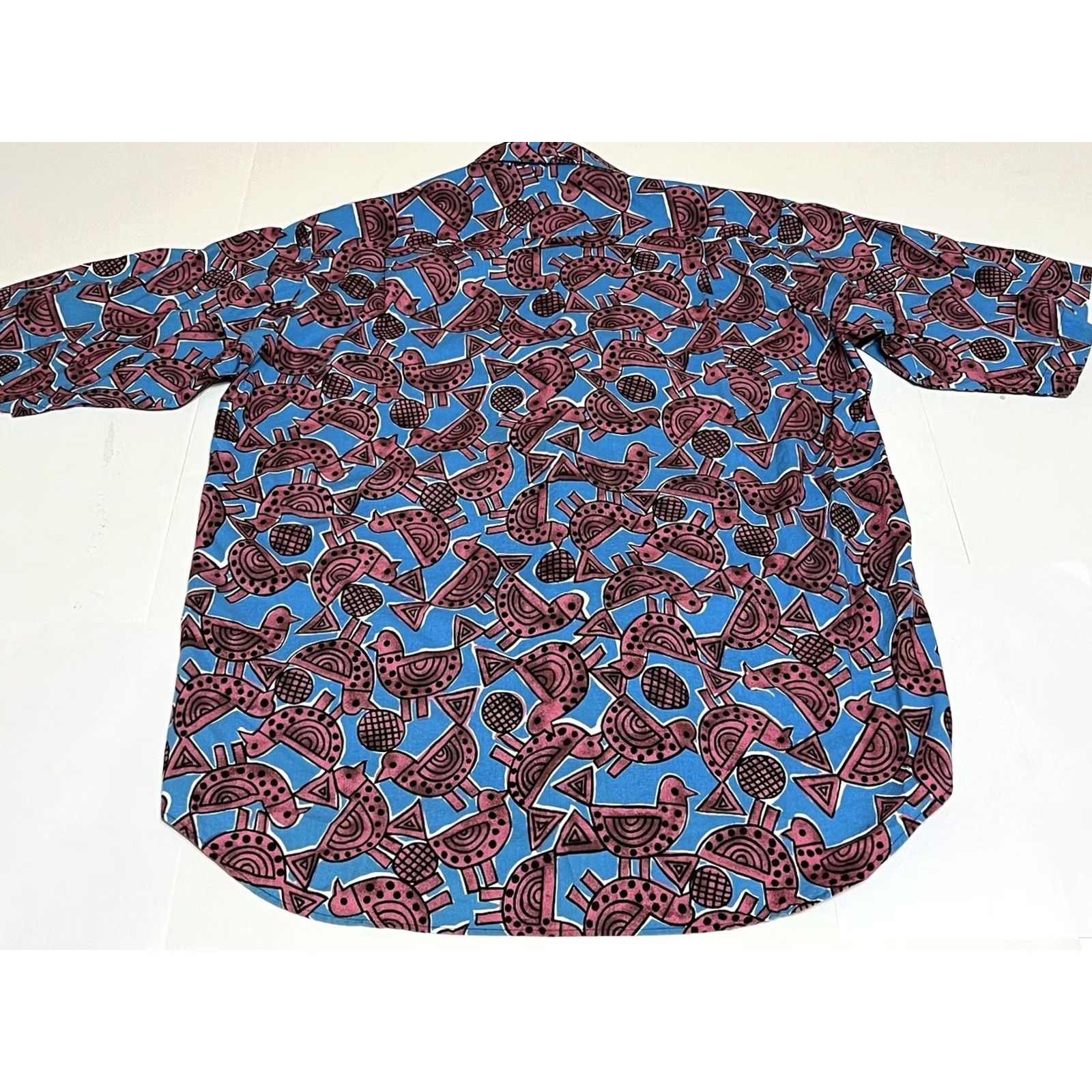 Benetton VINTAGE Benetton Shirt Men Small Pink Blue Birds All Over Print Italy Button Up Size US S / EU 44-46 / 1 - 3 Thumbnail