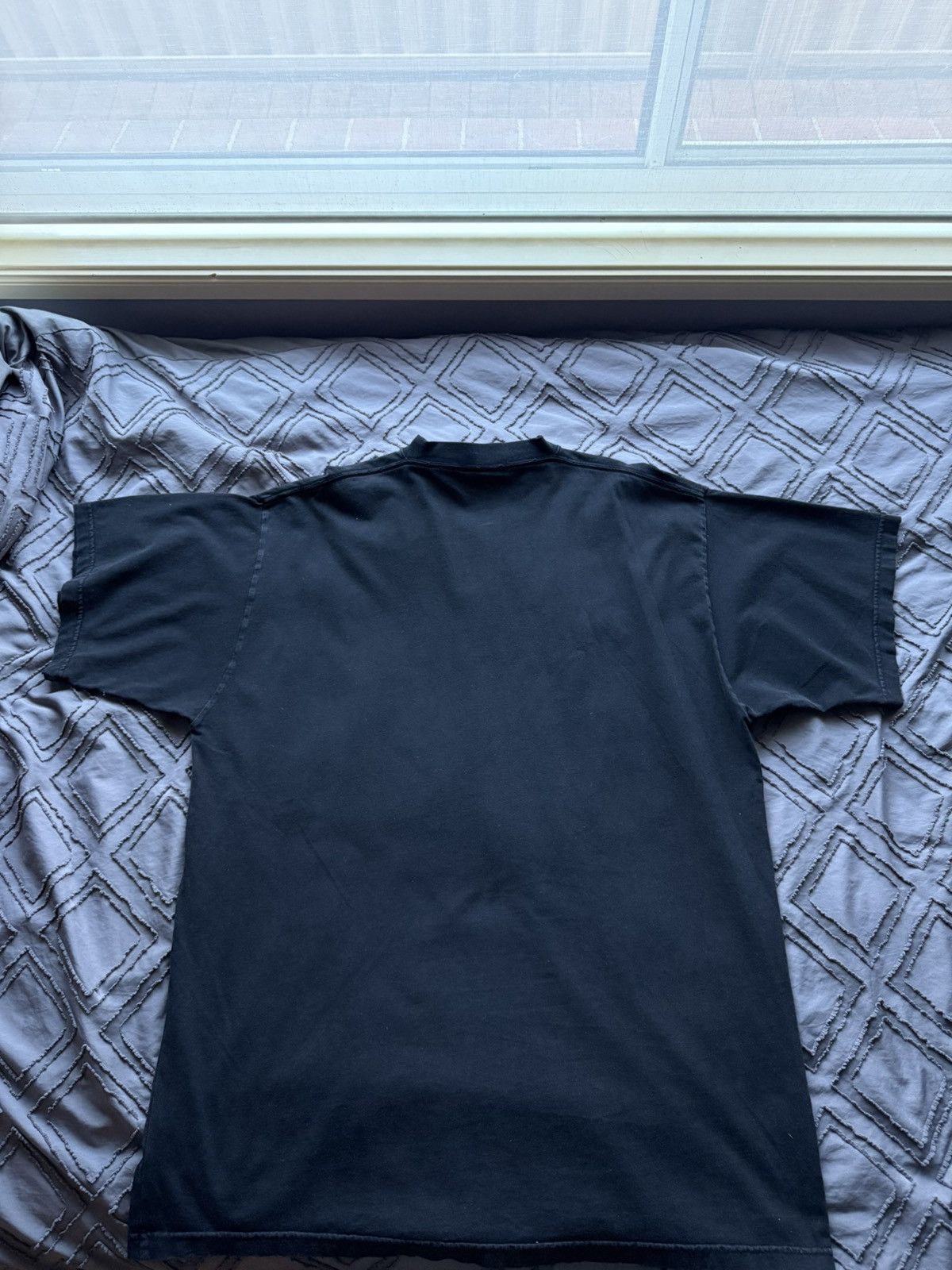 Balenciaga Balenciaga ‘be different’ black tee Size US M / EU 48-50 / 2 - 2 Thumbnail