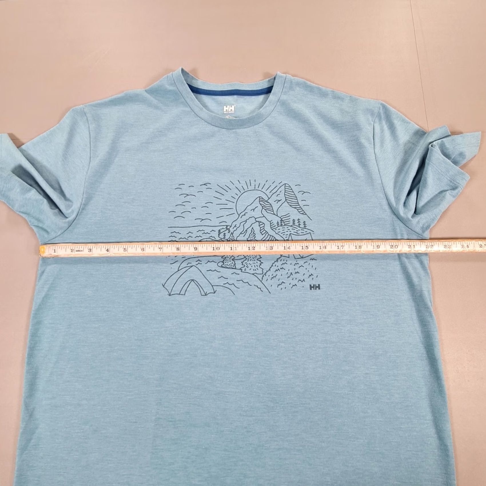 Helly Hansen Helly Hansen Mens T Shirt Blue Large Mountain Print Short Sleeves Tee Size US L / EU 52-54 / 3 - 5 Thumbnail
