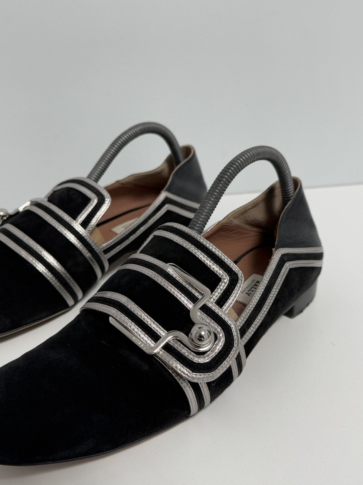 Bally Bally Maelle Black Leather and Suede Loafers Size US 9 / IT 39 - 2 Thumbnail