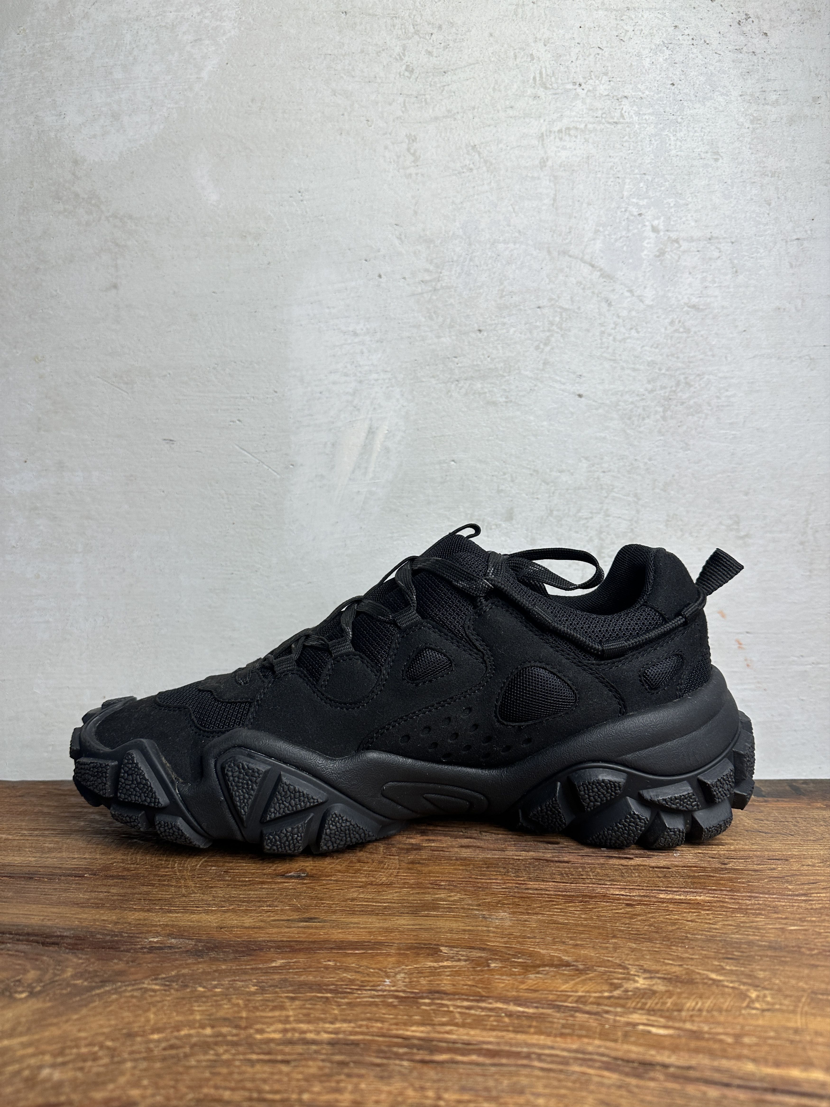 Acne Studios Acne Studios FW20 Bolzter Black Sneakers Size US 11 / EU 44 - 6 Thumbnail