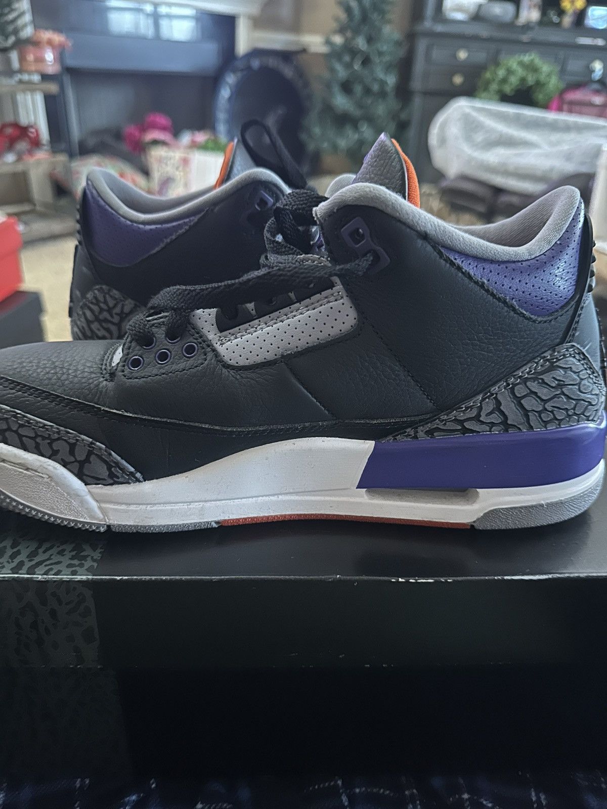 Jordan Brand Air Jordan 3 retros Black & Purple Size US 8 / IT 38 - 4 Thumbnail