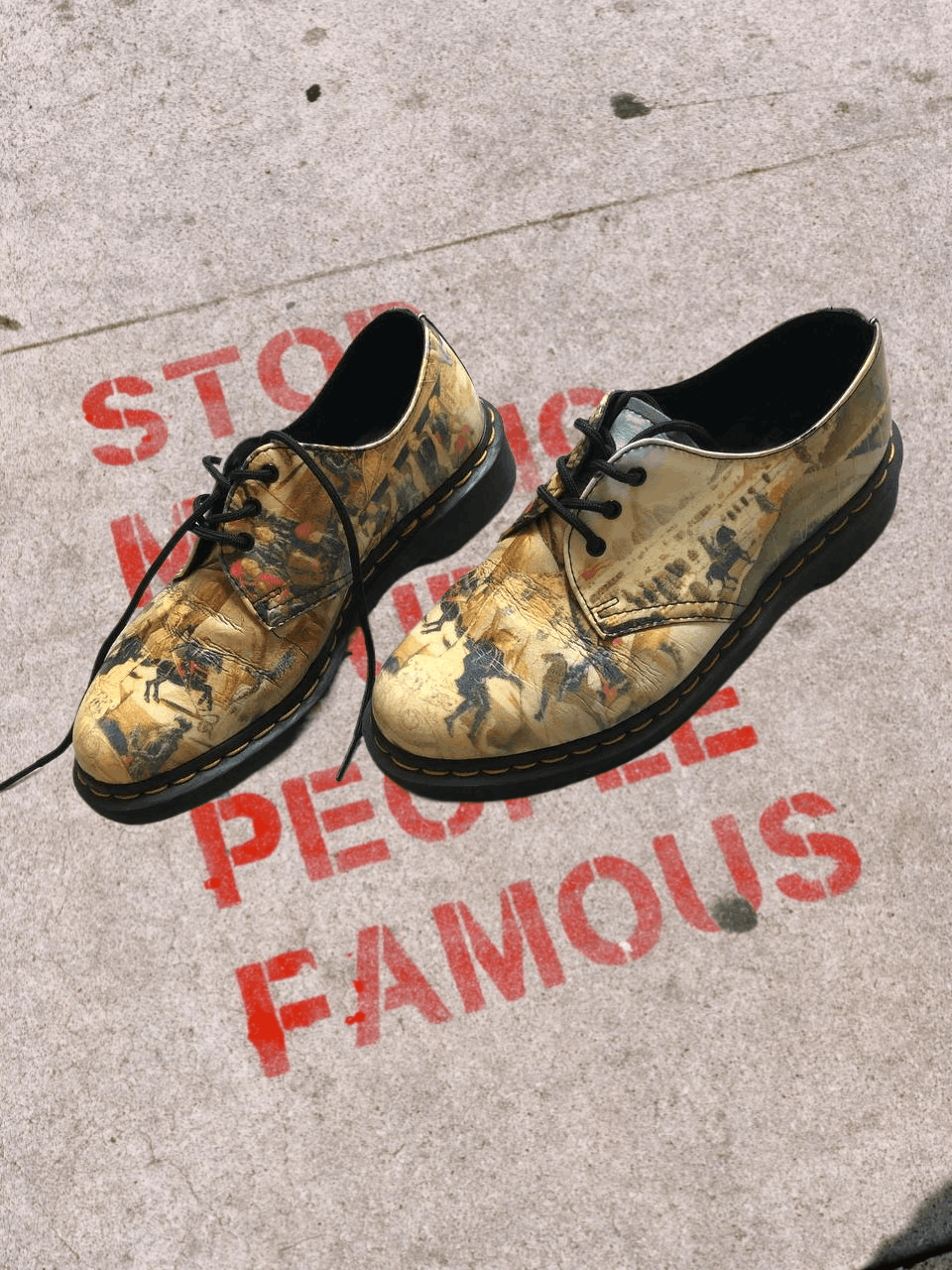 Dr. Martens Dr Martens Di Antonio Renaissance Tate Museum Art Size US 8 / IT 38 - 1 Thumbnail
