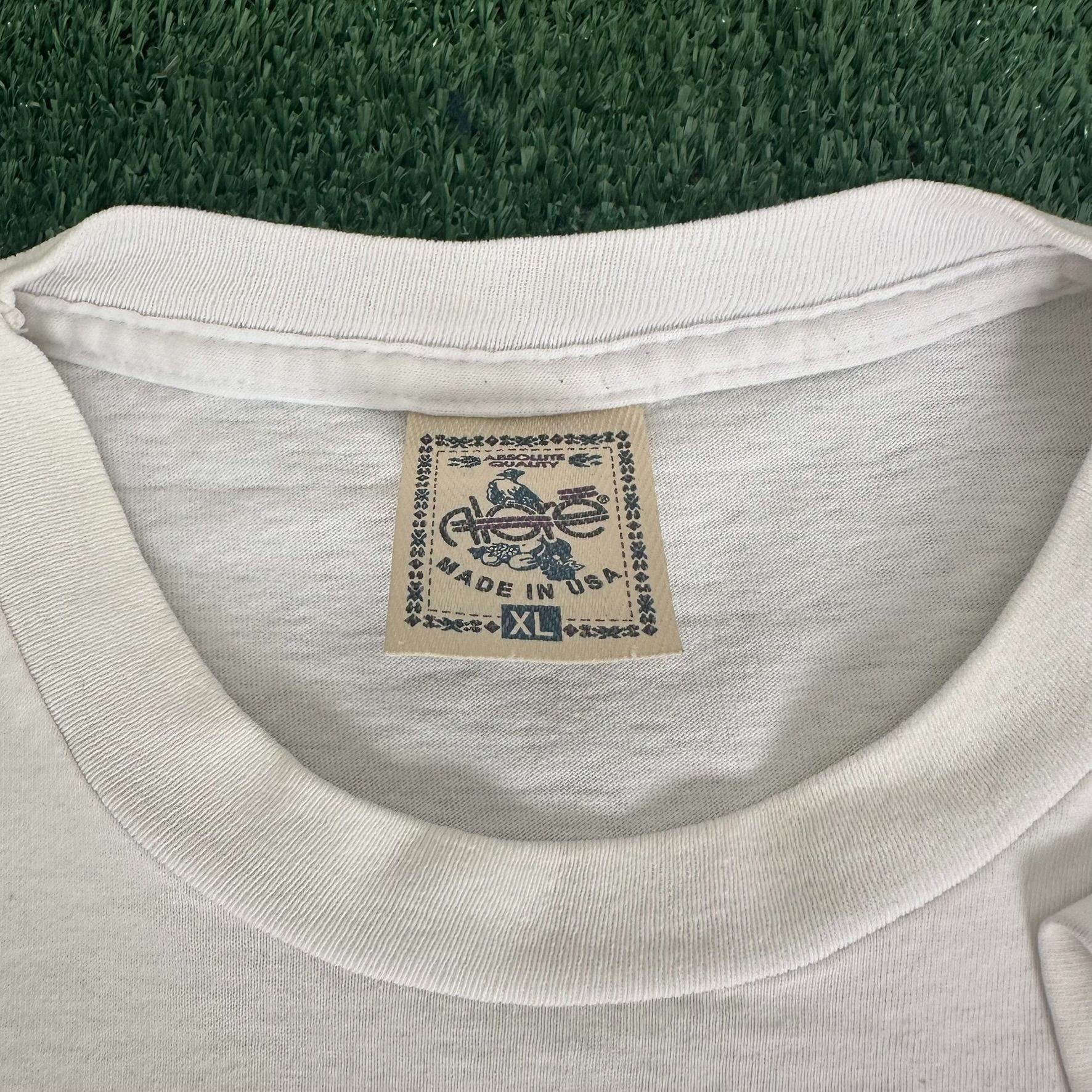 Vintage Vintage 90s Winchester Shotgun Ammo T-Shirt Guns Firearms Pu Size US XL / EU 56 / 4 - 5 Thumbnail