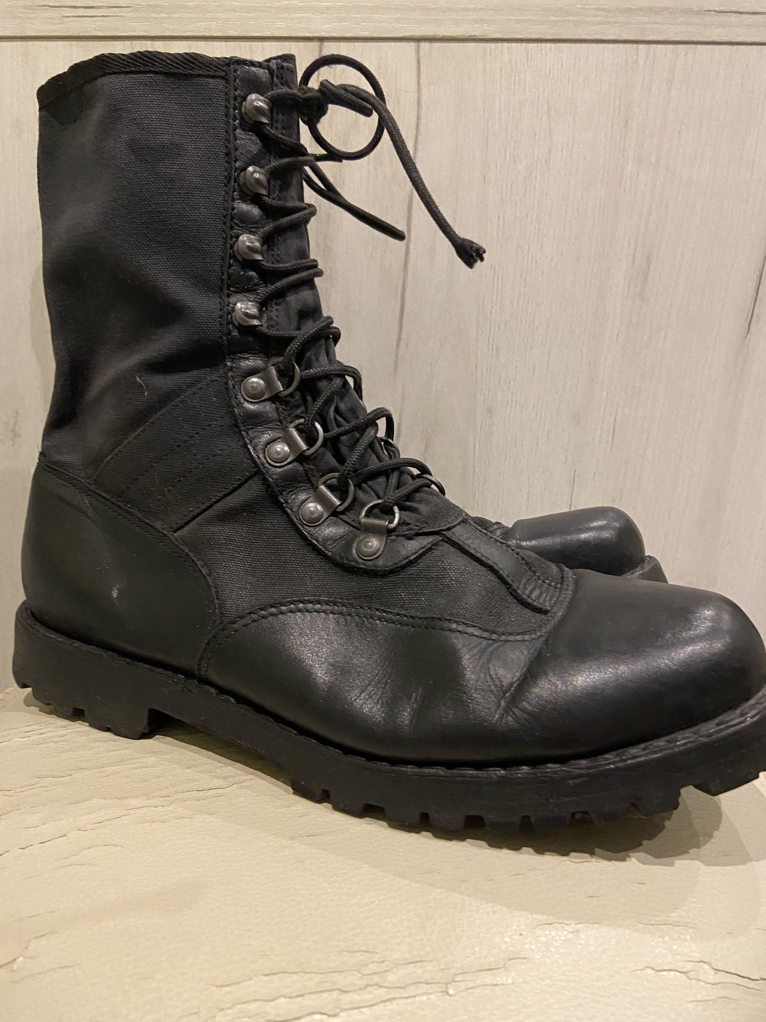 Vintage HEERESEIGENTUM 2003 army combat boots made by KSBW Size US 11.5 / EU 44-45 - 1 Thumbnail