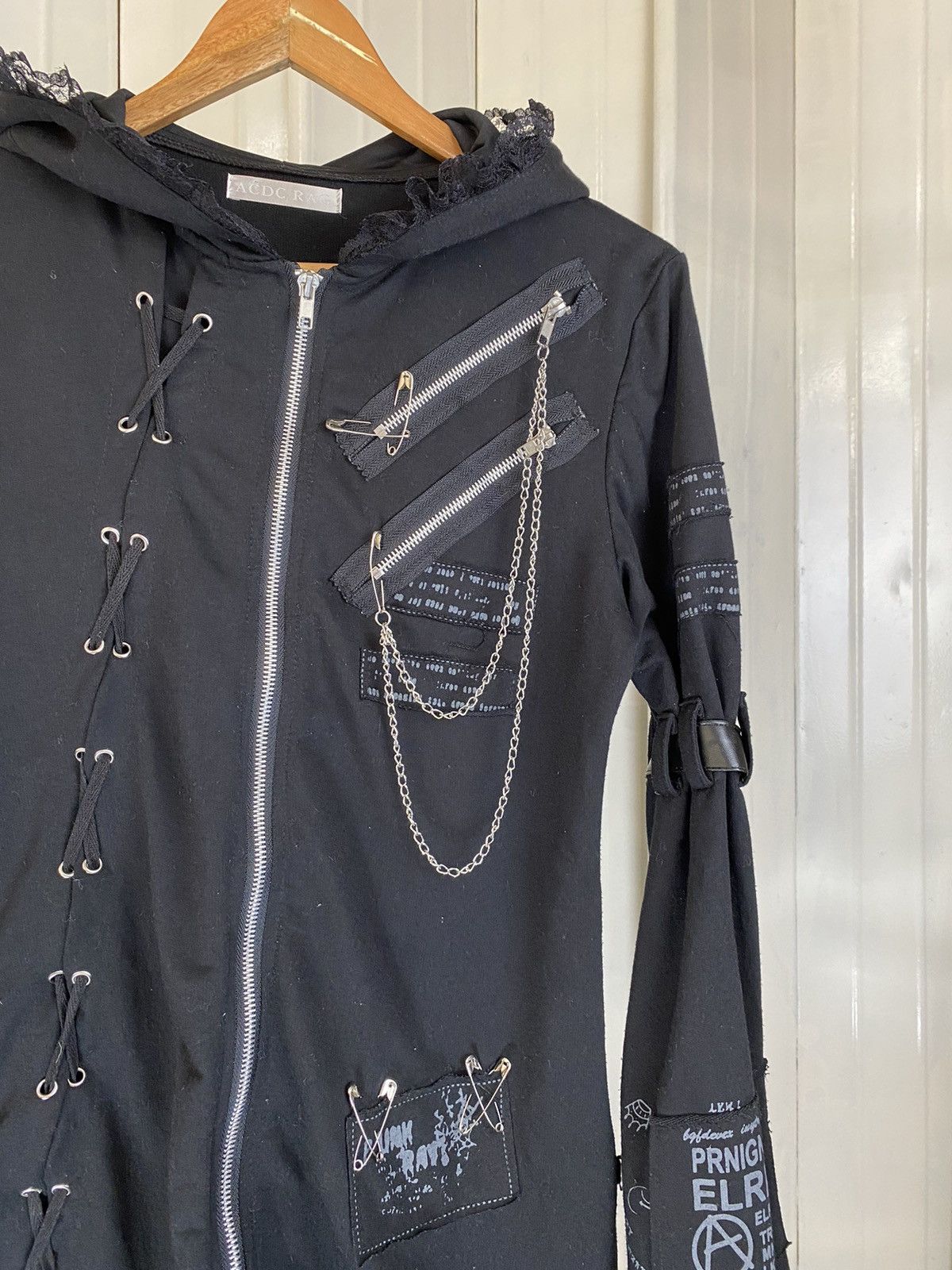 If Six Was Nine ACDC Rag Punk Grunge Seditionaries Cat Hoodie Design Size US S / EU 44-46 / 1 - 3 Thumbnail