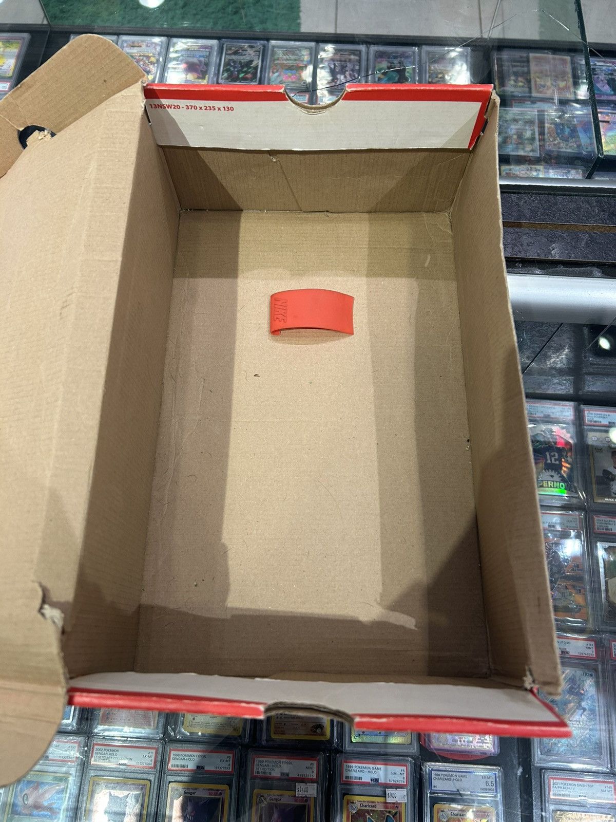 Yeezy Nike Yeezy 2 Red October Size US 9 / EU 42 - 15 Thumbnail