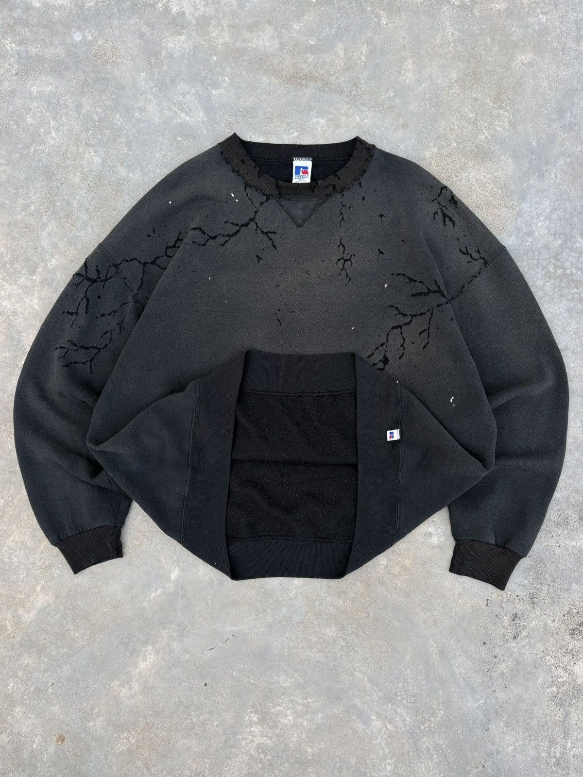 Russell Athletic XXL* Thrashed Faded BLACK RUSSELL Crewneck Size US XXL / EU 58 / 5 - 2 Thumbnail