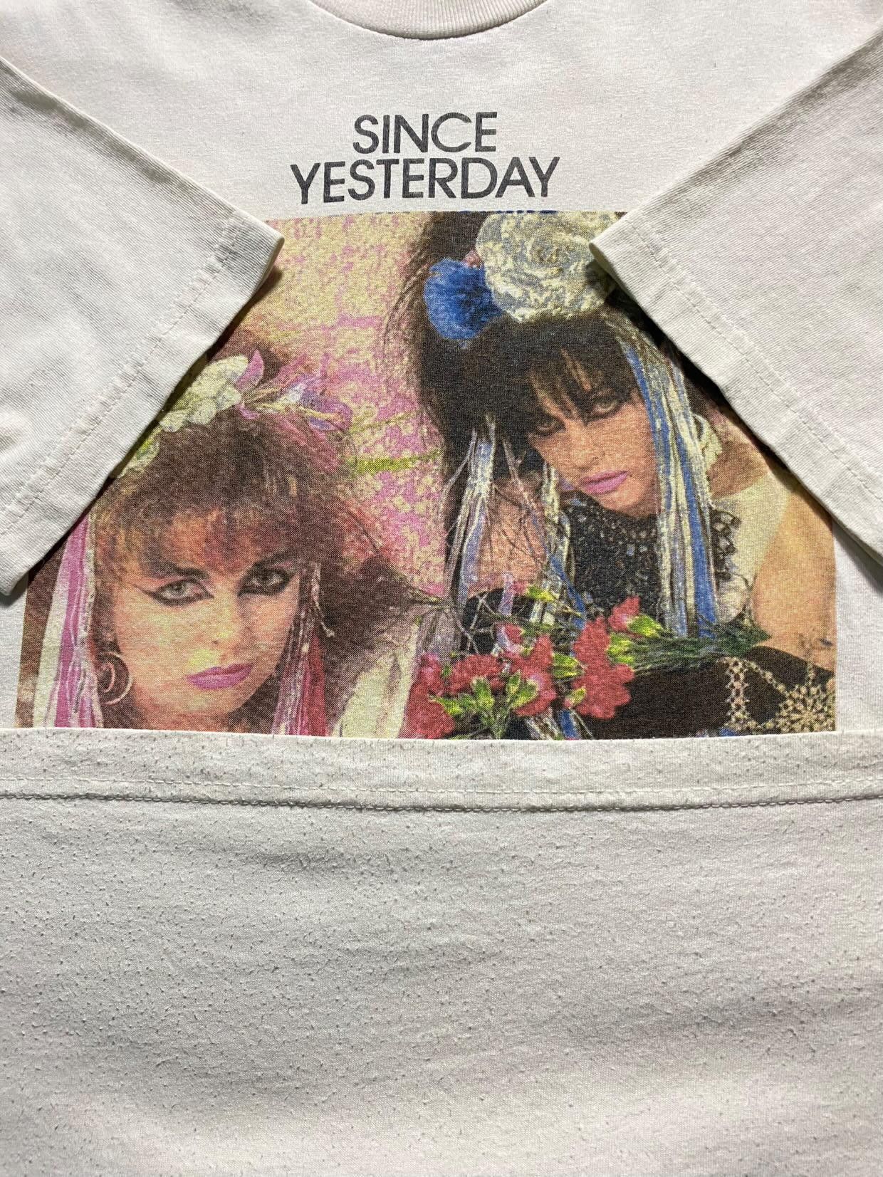 Band Tees Strawberry Switchblade Scottish Pop Duo 80s Since Yesterday Size US M / EU 48-50 / 2 - 7 Thumbnail