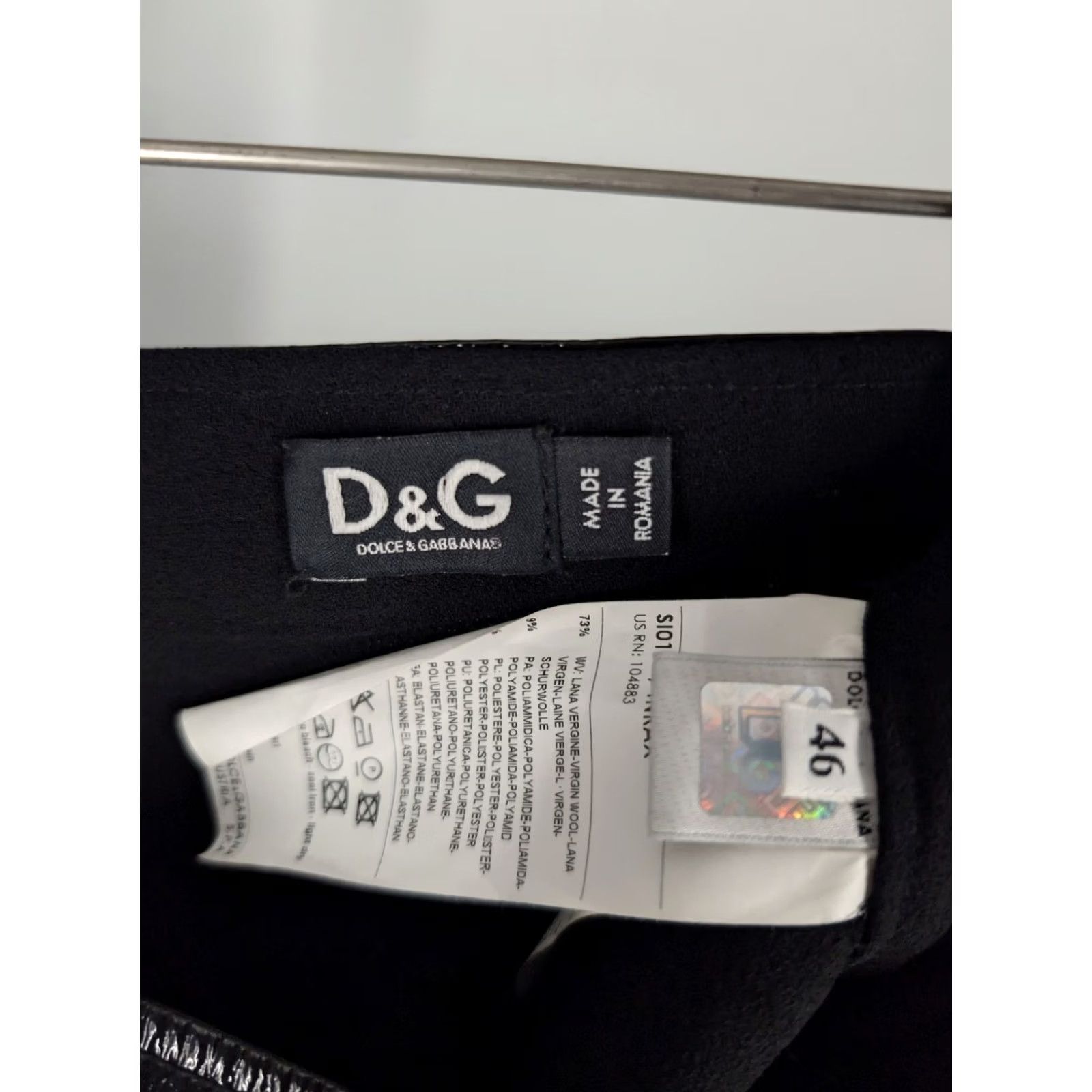 Dolce & Gabbana VINTAGE Dolce&Gabbana Skirt Women Knee Length Wool Black 46 90s Y2K Patent Gloss Trim Logo Zipper Mens? No, Womens Size 32" / US 10 / IT 46 - 5 Thumbnail