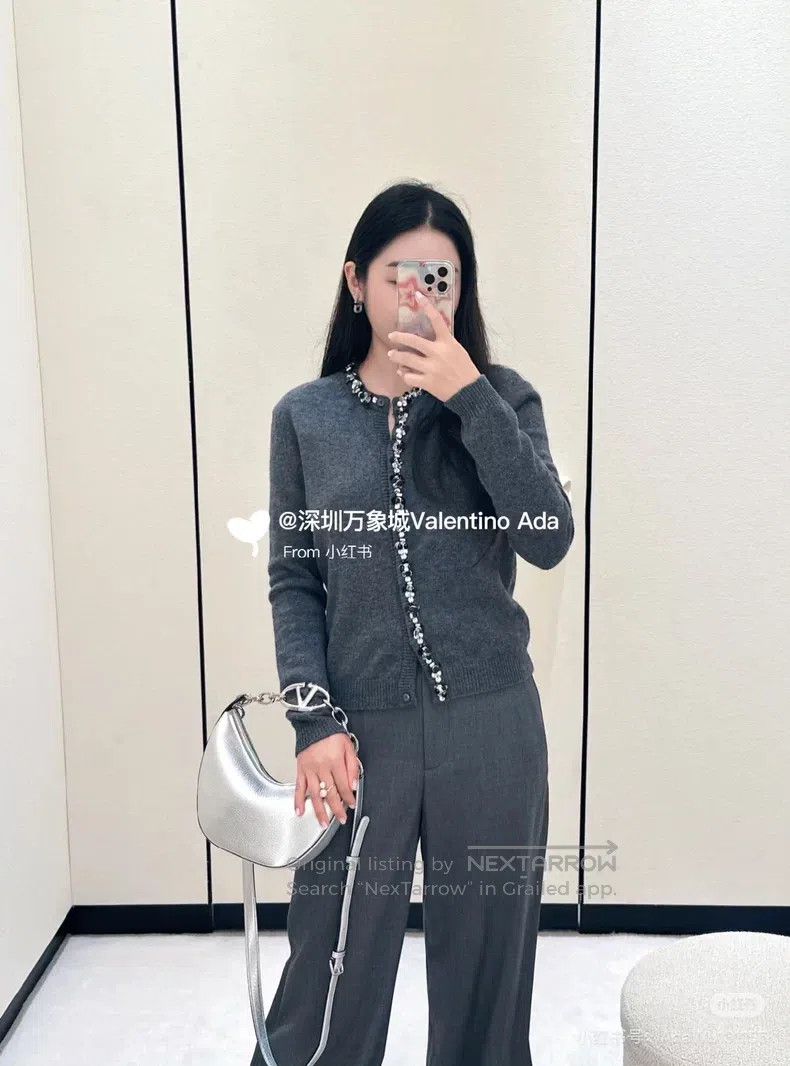 Valentino Valentino Beaded heavy work sheep wool cardigan Size S / US 4 / IT 40 - 8 Thumbnail