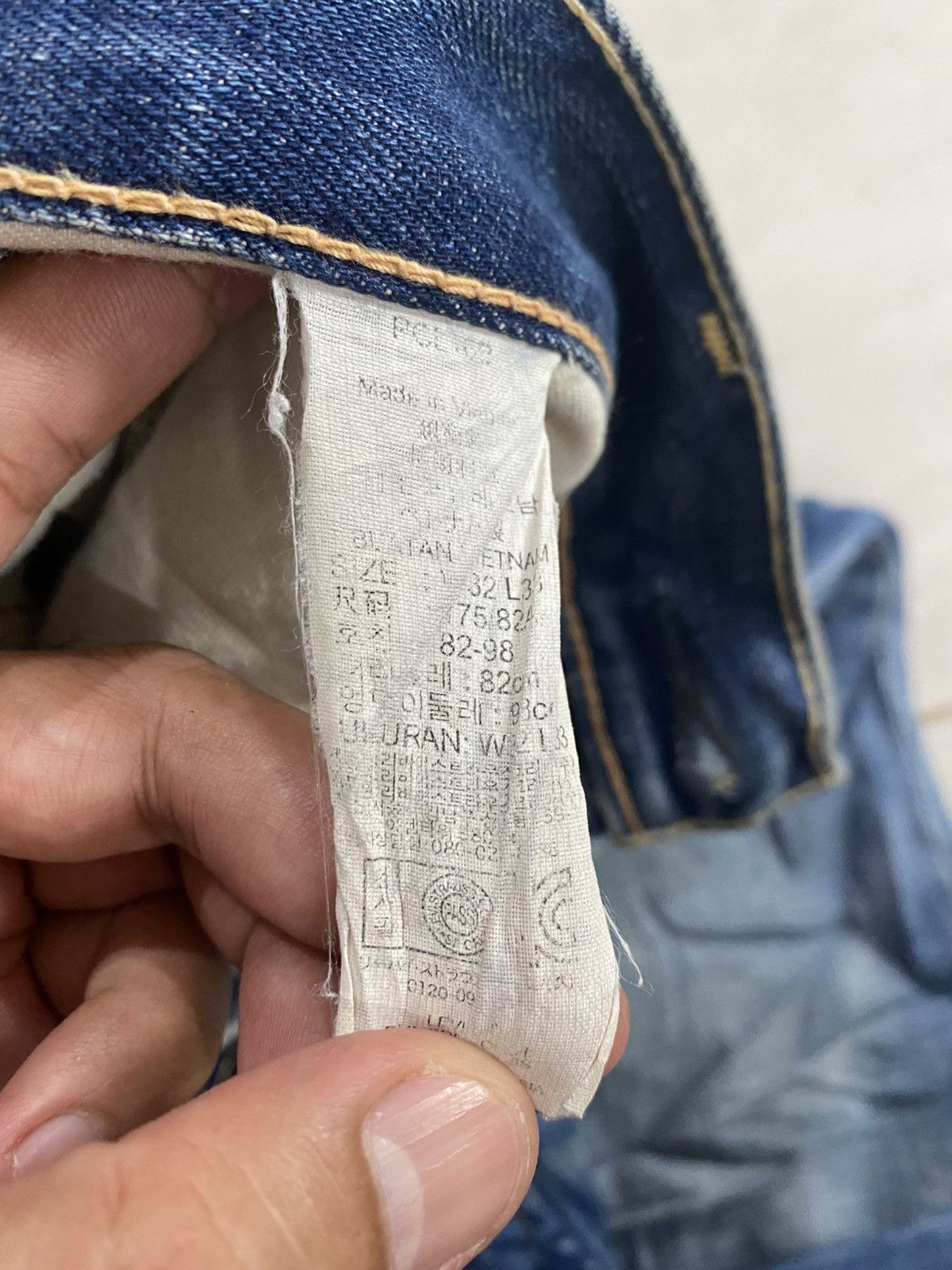 Levi's Levi’s 502 Taper Size US 33 - 18 Thumbnail