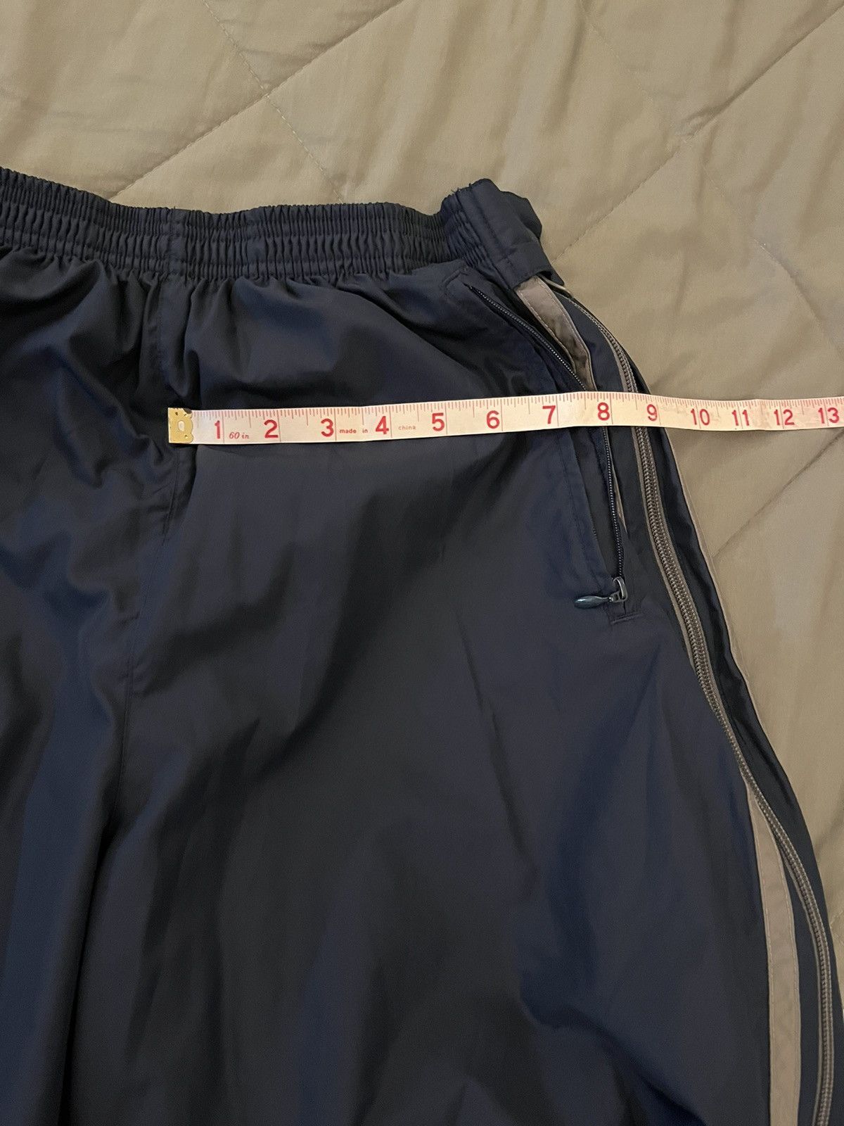Adidas × Vintage Vintage adidas sweatpants Size US 26 / EU 42 - 6 Thumbnail