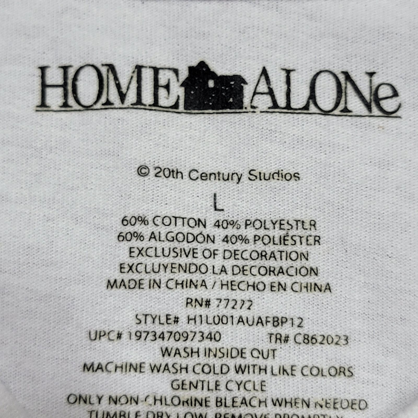 Other Home Alone Unisex Faux Cross Stitch Christmas Tee - Large Size US L / EU 52-54 / 3 - 4 Thumbnail