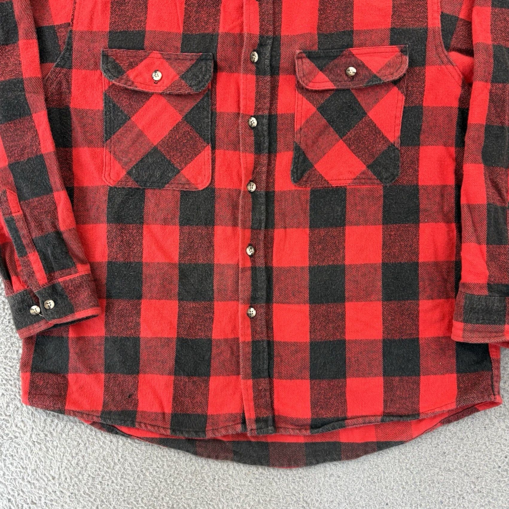 Vintage VINTAGE OshKosh B’Gosh Shirt Mens XL Red 90s Flannel Buffalo Plaid Lumberjack Clothing Shirt Mens XL Red 90s Plaid 90s Grunge Mens Size US XL / EU 56 / 4 - 2 Thumbnail