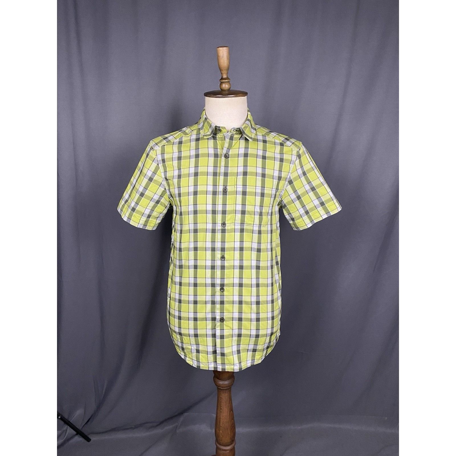 Arc'teryx MINT! Arc'Teryx Men' Green Checked Short Sleeve Shirt Size M Size US M / EU 48-50 / 2 - 3 Thumbnail