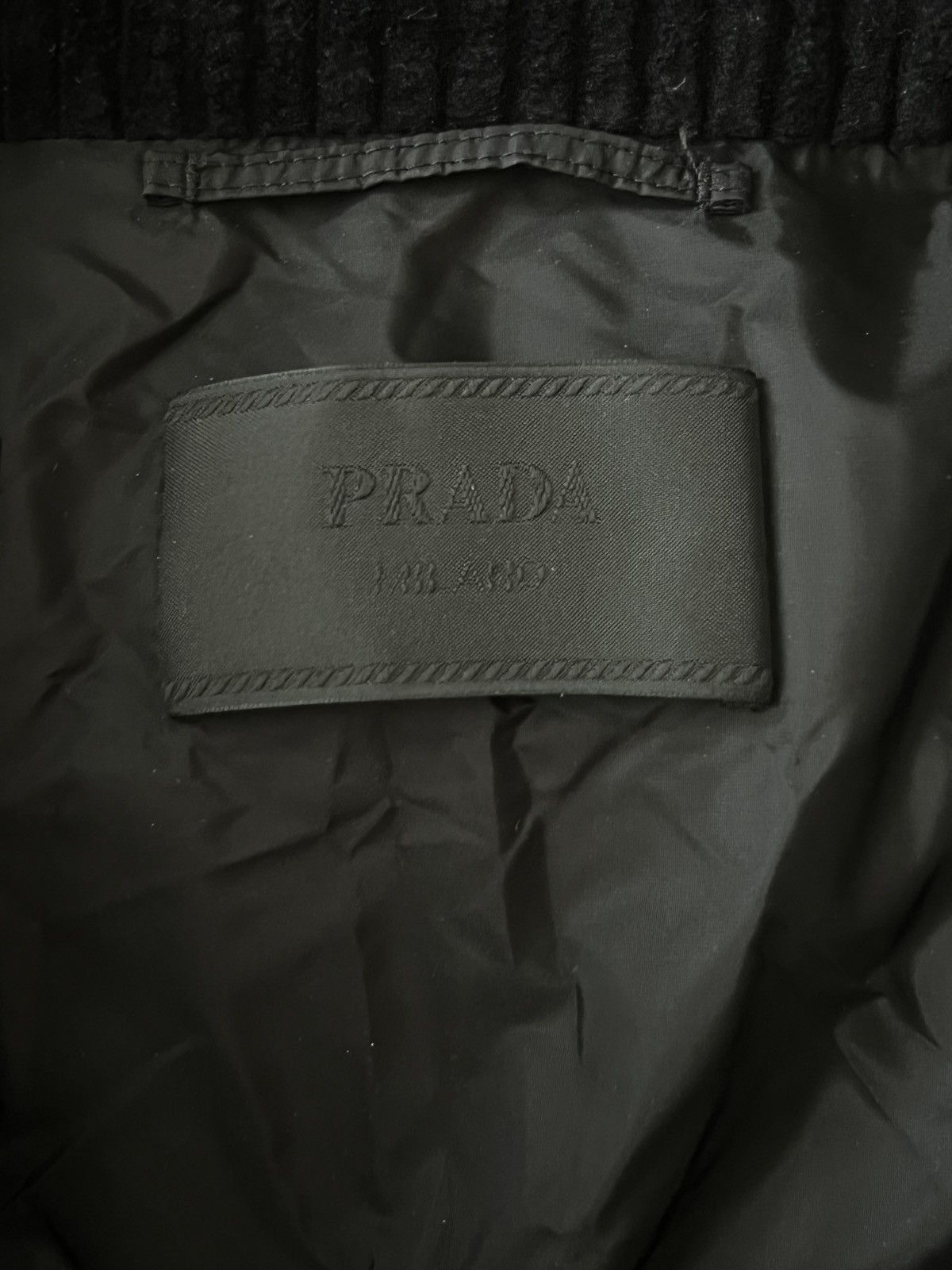 Prada Prada Logo Velvet Puffer Jacket Size US L / EU 52-54 / 3 - 7 Thumbnail