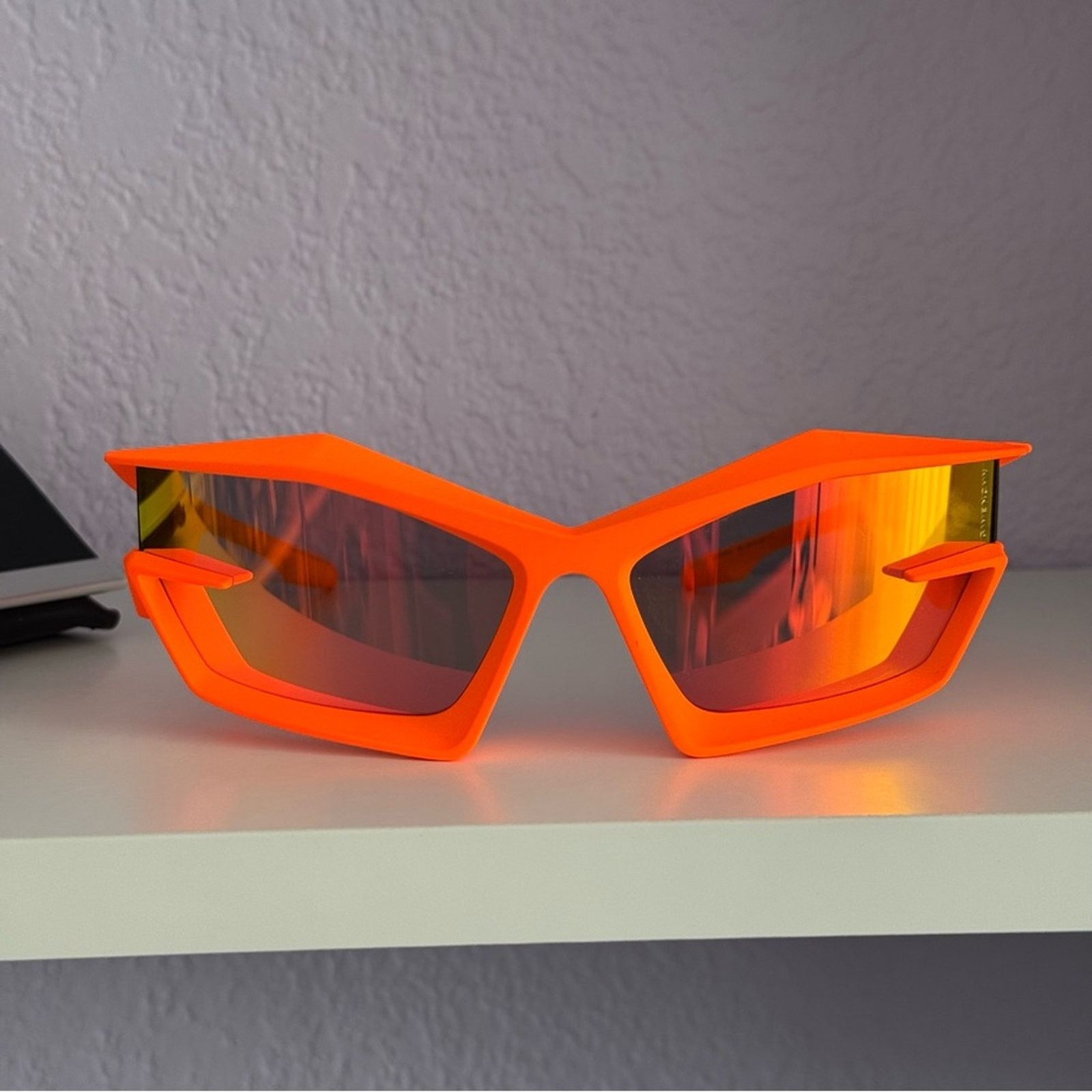 Givenchy New! Givenchy Orange Sunglasses GV40049U 43C, Authentic Size ONE SIZE - 3 Thumbnail