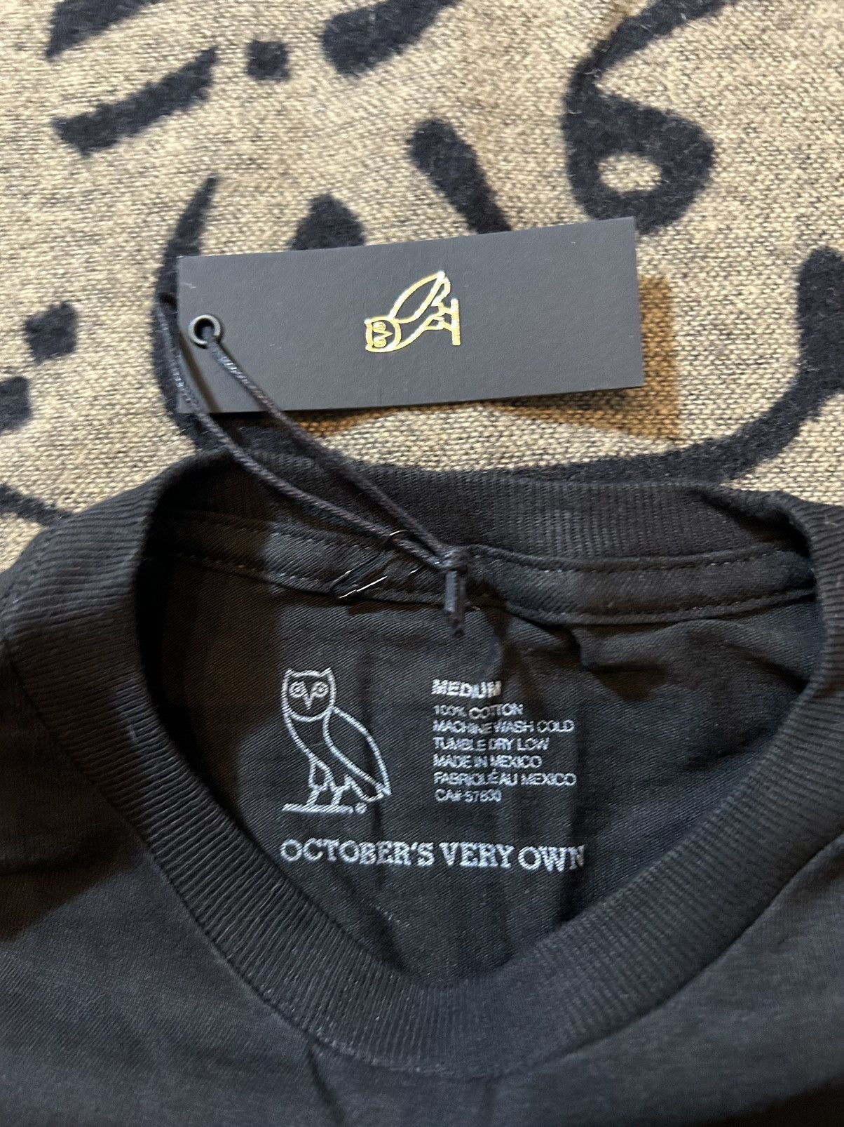 October's Very Own 2019 Caribana Toronto Exclusive Tshirt Size US M / EU 48-50 / 2 - 4 Thumbnail