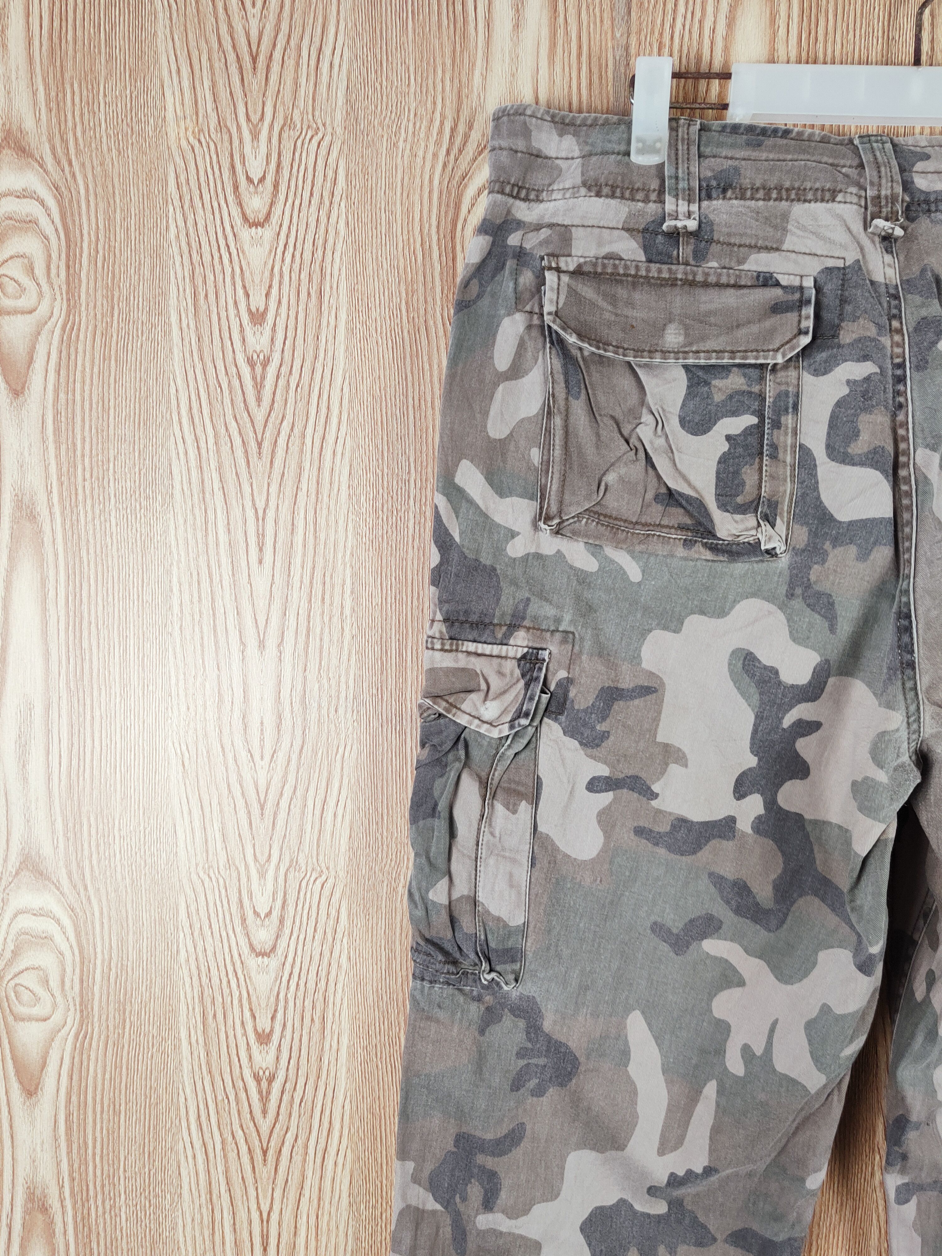 Japanese Brand DL Plusmore Camouflage Faded Multipocket Cargo Pants #S2775 Size US 36 / EU 52 - 9 Thumbnail
