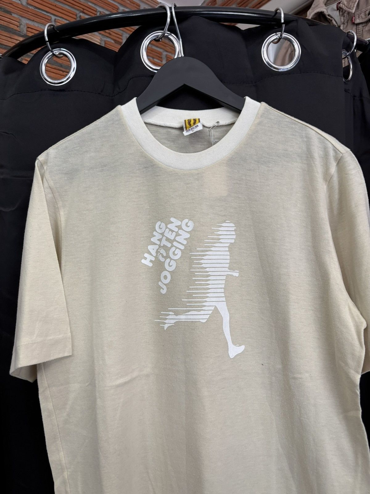 Vintage Hang Ten Jogging T-Shirt 80s Size US M / EU 48-50 / 2 - 2 Thumbnail