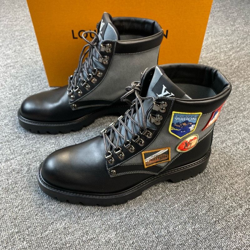 Louis Vuitton Louis Vuitton Black Outdoor Patchwork Boots 0079 Size US 8 / EU 41 - 1 Thumbnail