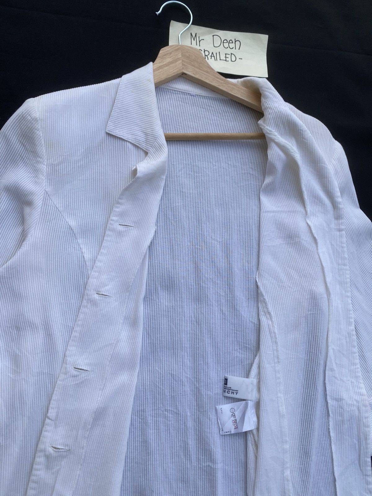 Givenchy Rare Vintage Givenchy Buttons Shirt Size US M / EU 48-50 / 2 - 8 Thumbnail