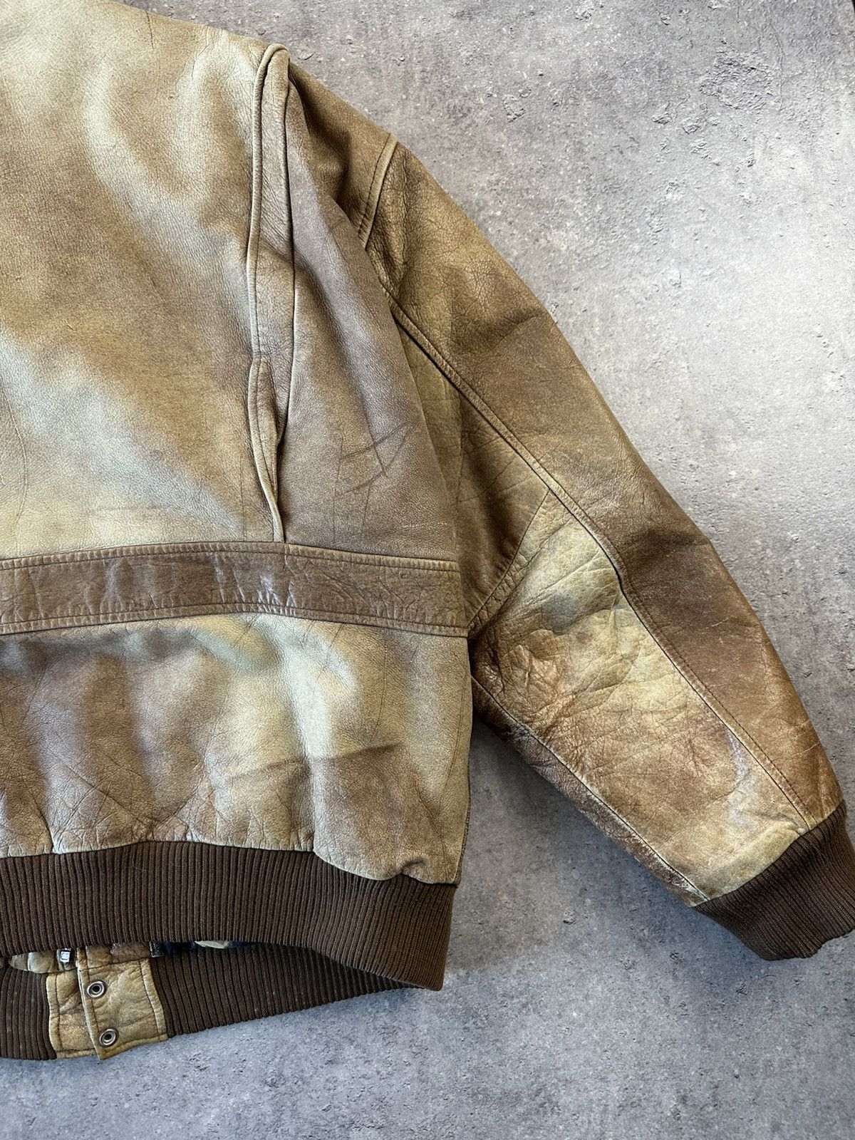 Leather bomber jacket airlift military clintock cvna-65