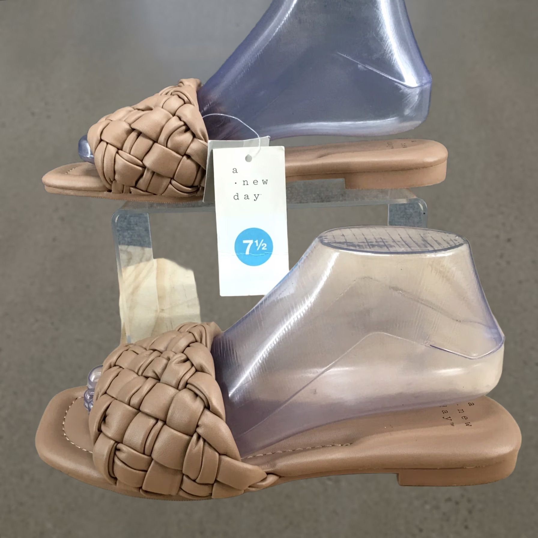 Vintage A New Day Sandals Womens 7.5 Slide Beige Slip-On Casual Comfort Block Heels NEW Size US 8 / IT 38 - 1 Thumbnail