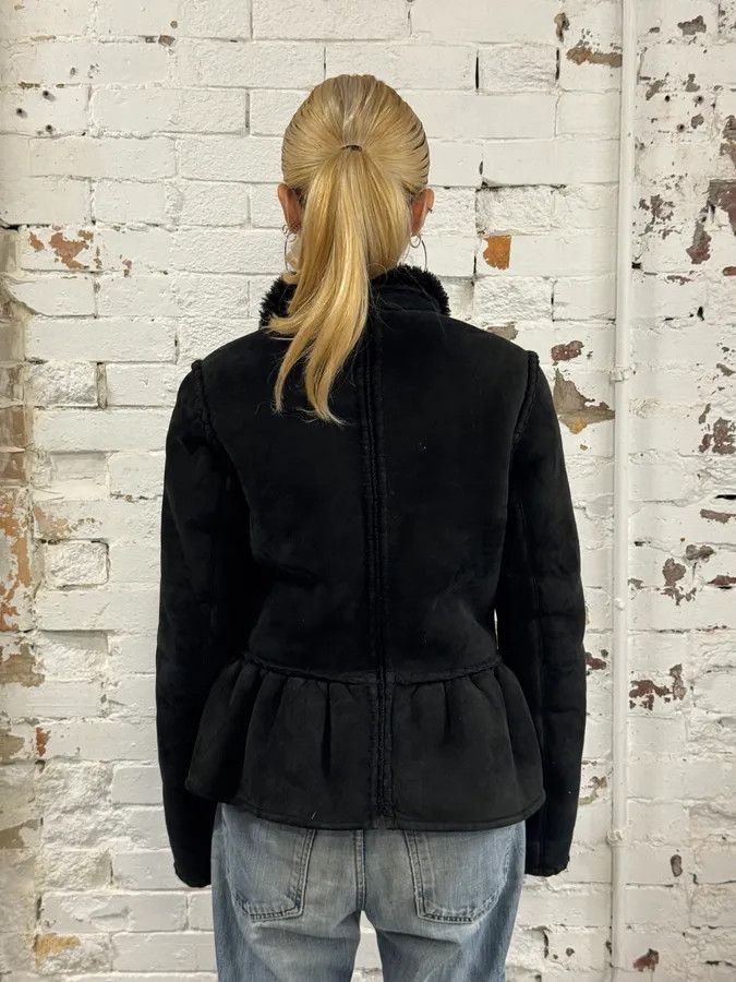 Yves Saint Laurent AW2006 Yves Saint Laurent Black Shearling Buttoned Jacket Size M / US 6-8 / IT 42-44 - 3 Thumbnail
