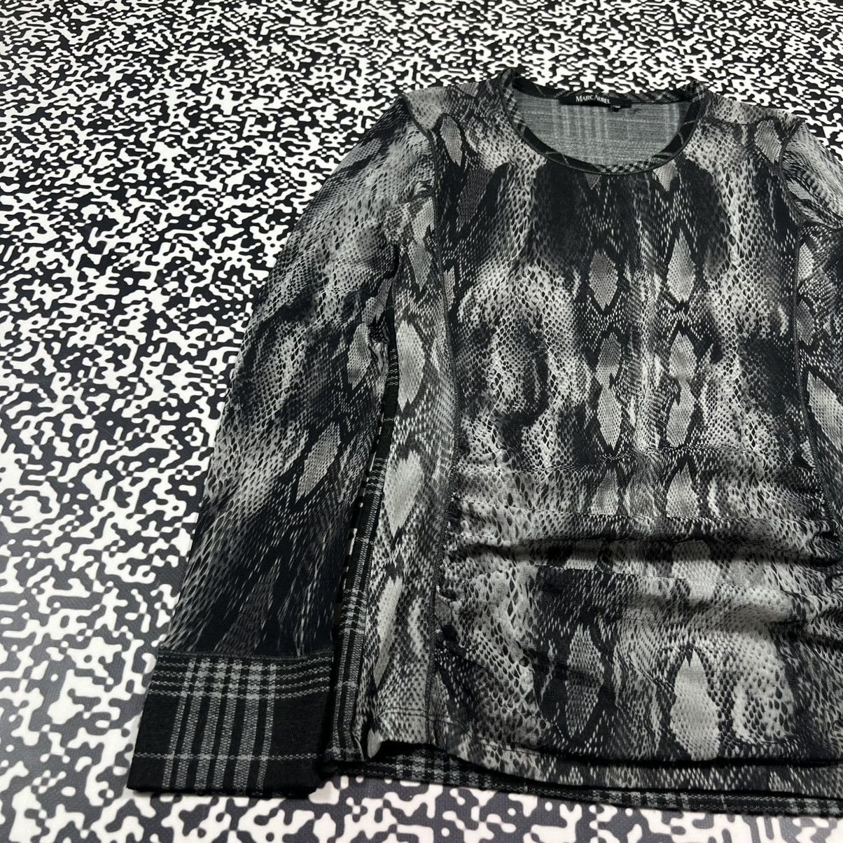 Japanese Brand Vintage Y2K Marc Aurel Snake Retro Mesh Longsleeve Size XL / US 12-14 / IT 48-50 - 10 Thumbnail