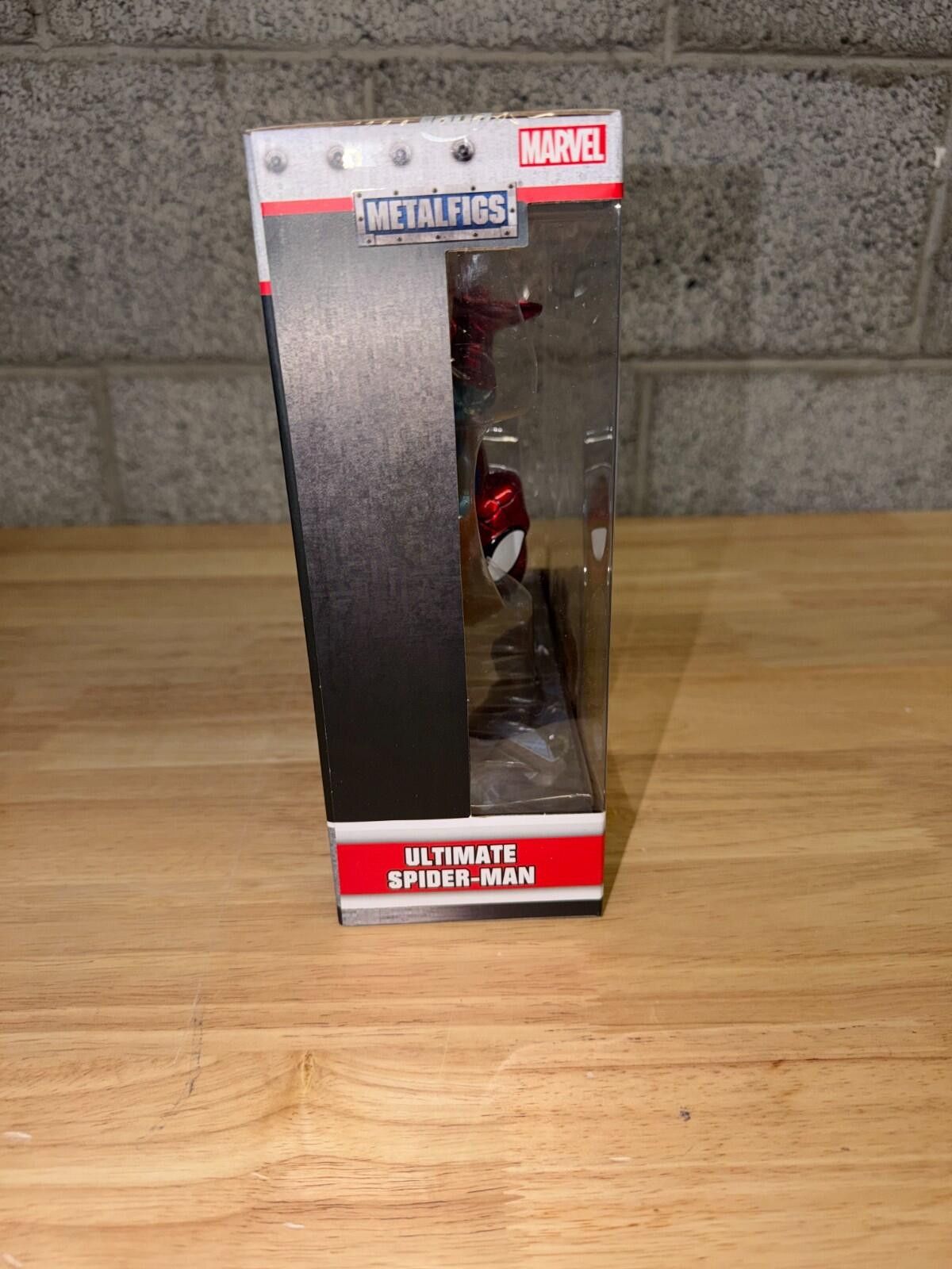 Other Jada Ultimate Spider-Man Die Cast Figure Marvel Collectible Size ONE SIZE - 2 Thumbnail