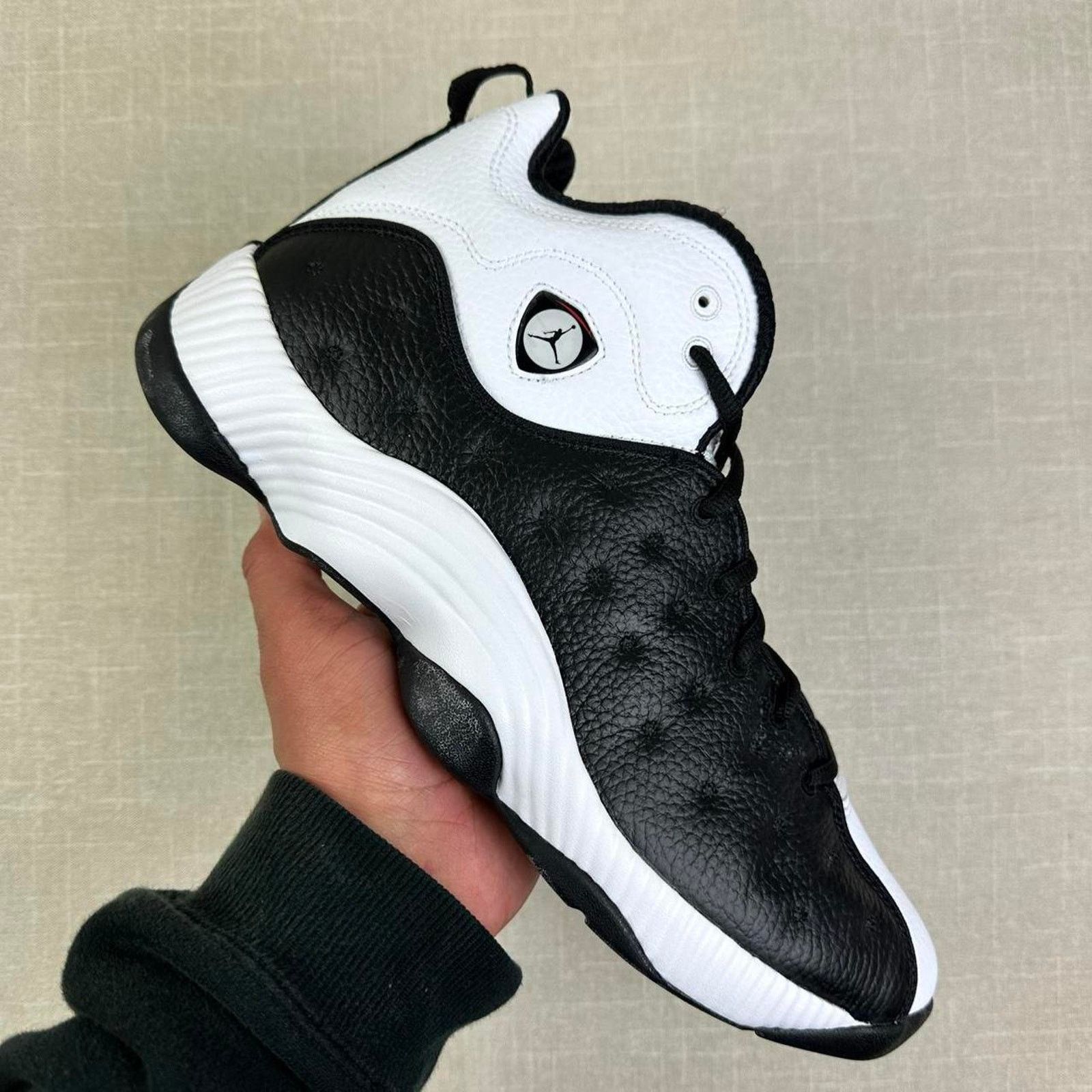 Jordan Brand 2016 Jordan Jumpman Team II "Black White" Men 13 Size US 13 / EU 46 - 1 Thumbnail