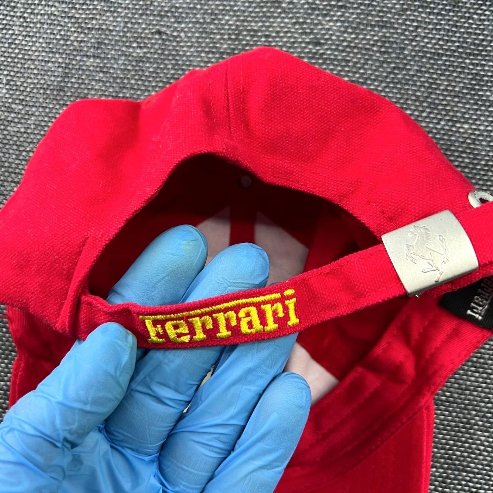 Ferrari VINTAGE Ferrari Scudaria Cap OS Adjustable Racing Red Official Product 90s Unisex Adults Beanie Hat Mens Womens Os Red Size ONE SIZE - 4 Thumbnail