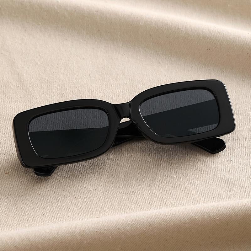 Vintage Classic Square Sunglasses Size ONE SIZE - 1 Thumbnail