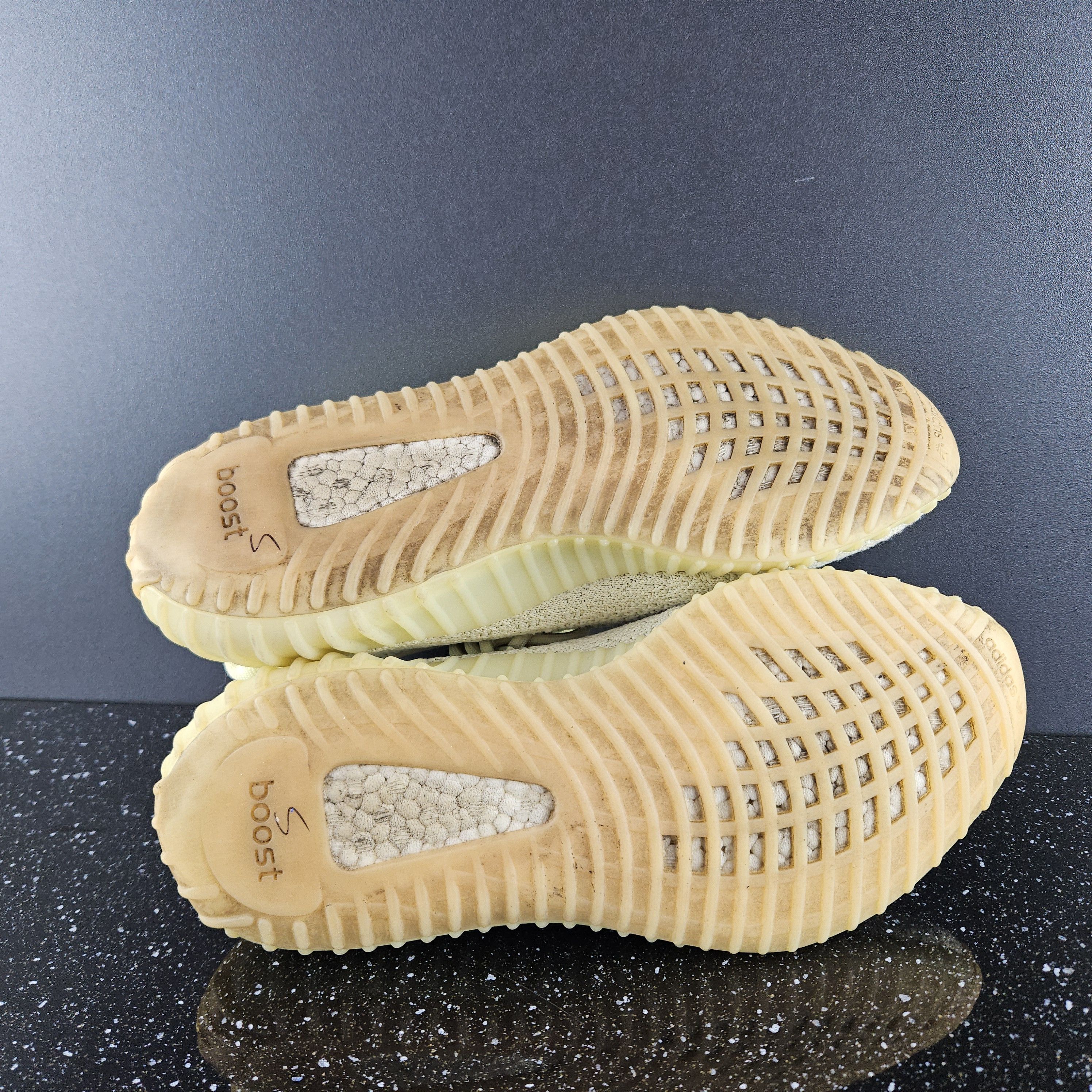 Adidas Adidas Yeezy Boost 350 V2 'Butter' F36980 Sz 8.5 Size US 8.5 / EU 41-42 - 4 Thumbnail