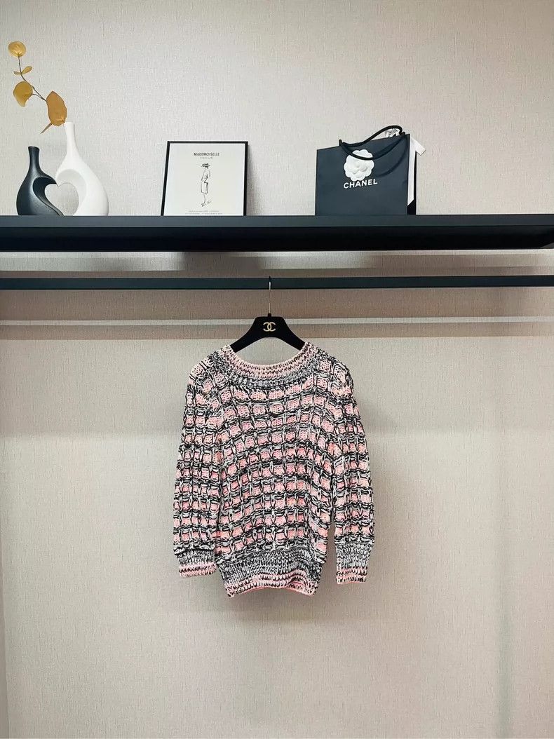 Chanel Chanel Pink mixed color tweed diamond buckle knitting 2504- Size XS / US 0-2 / IT 36-38 - 1 Thumbnail
