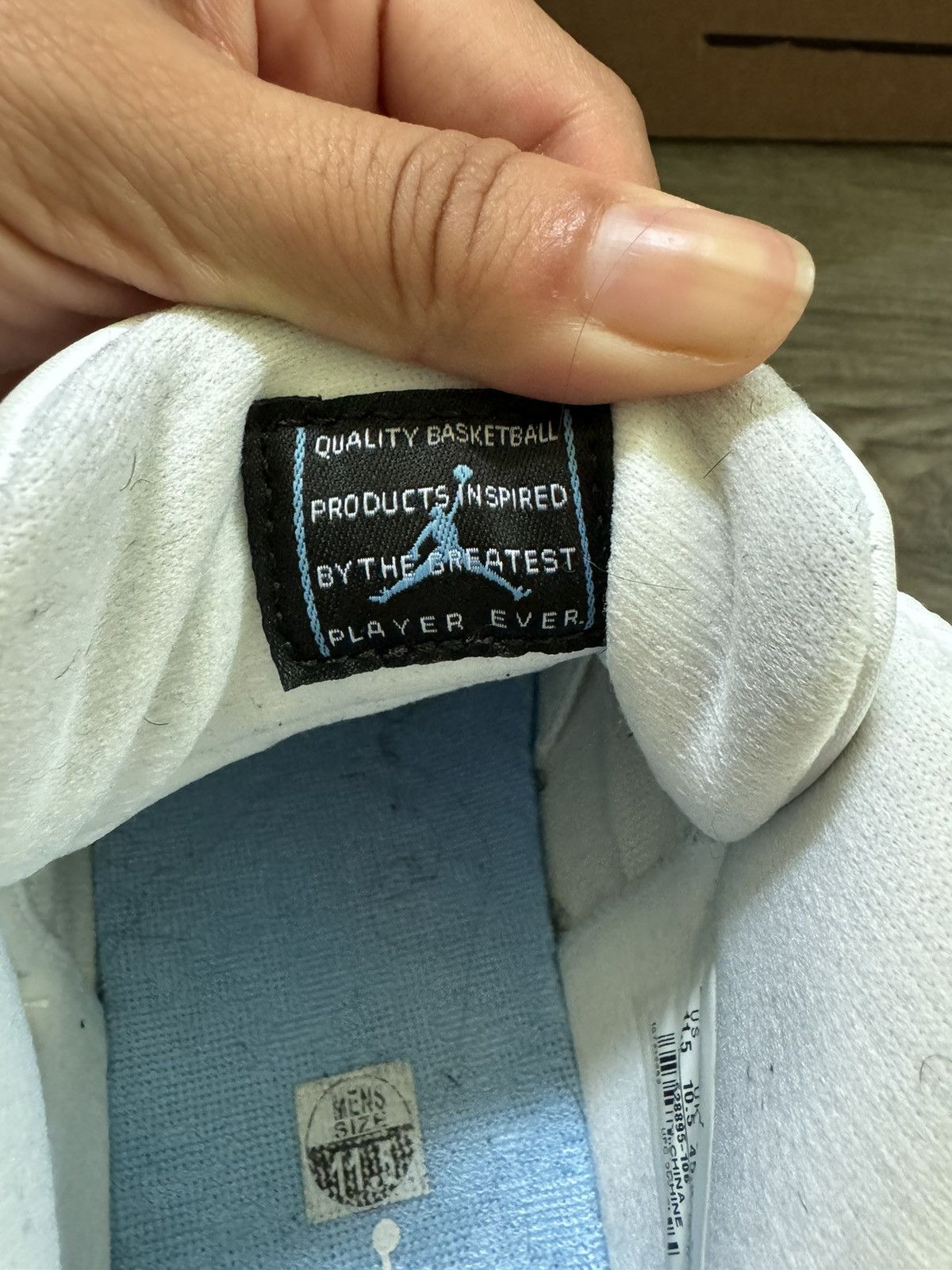 Jordan Brand Air Jordan 11 Retro Low 'UNC' 2017 Size US 11.5 / EU 44-45 - 10 Thumbnail