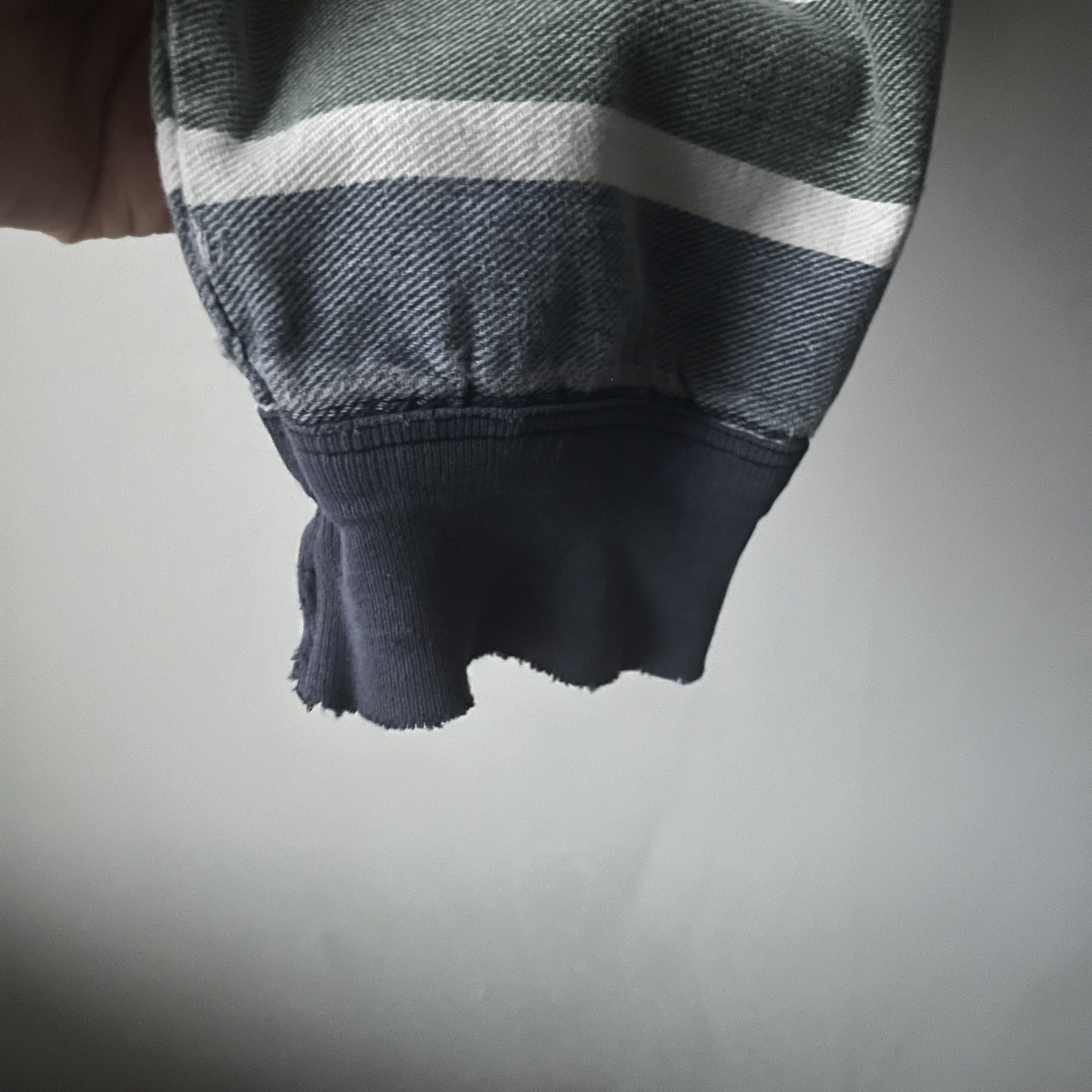 Vintage 90's Vintage Thrashed and Cropped Sweater Size US M / EU 48-50 / 2 - 7 Thumbnail