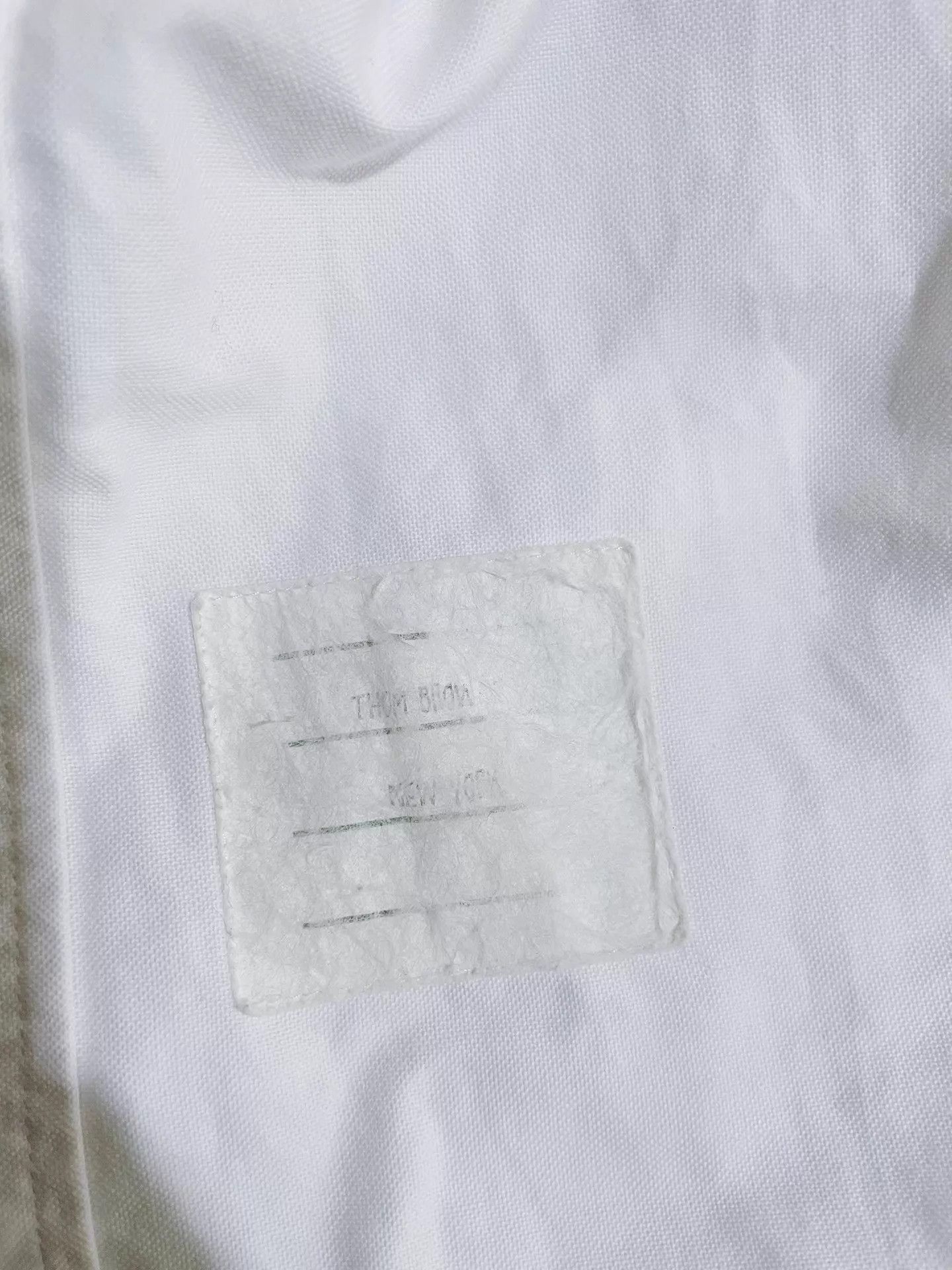 Thom Browne Thom Browne Classic Stripe Oxford Shirt Men's Size 2 Size US M / EU 48-50 / 2 - 7 Thumbnail