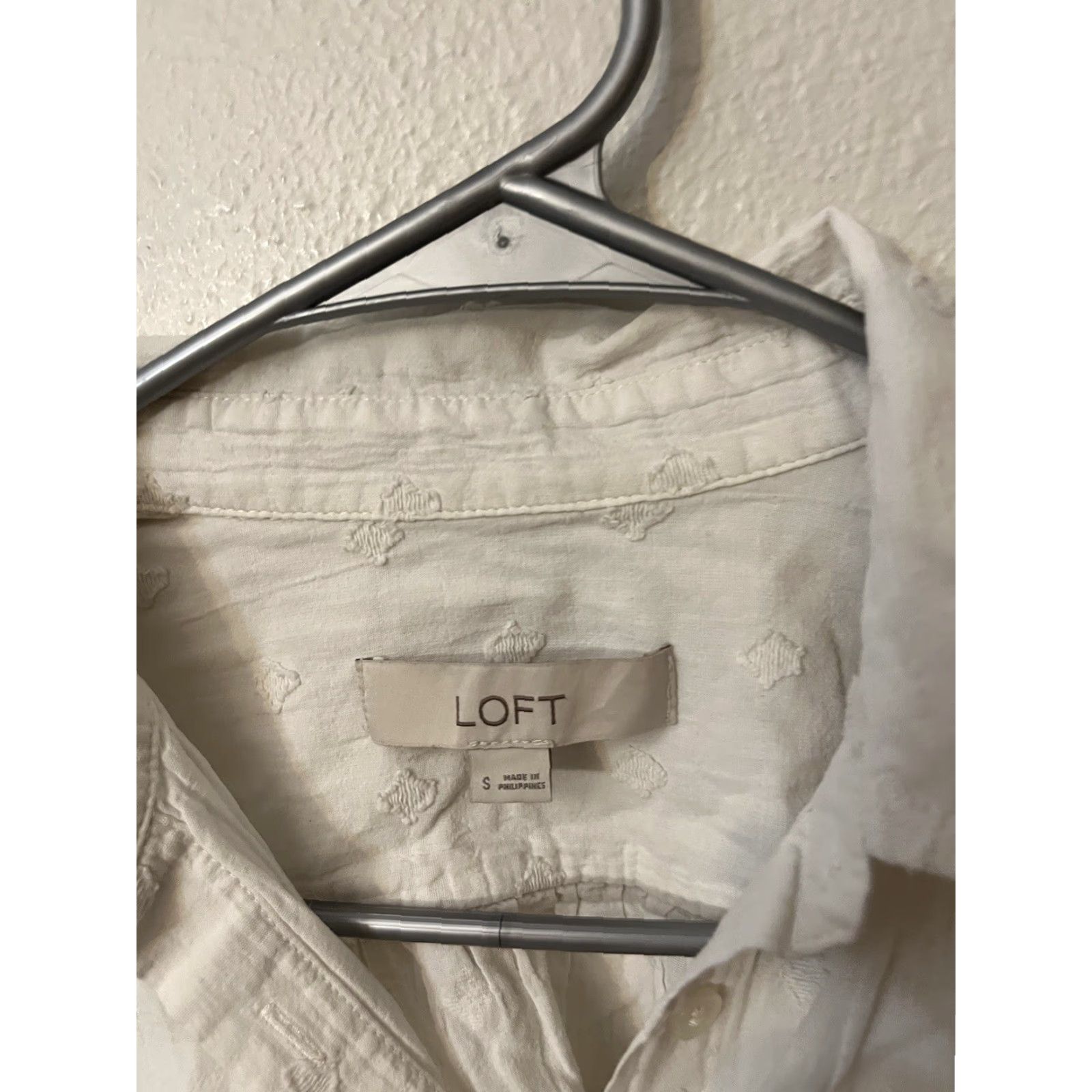 Ann Taylor Loft Button Up Blouse Womens Small White Long Sleeves Front Shirt Size S / US 4 / IT 40 - 3 Thumbnail