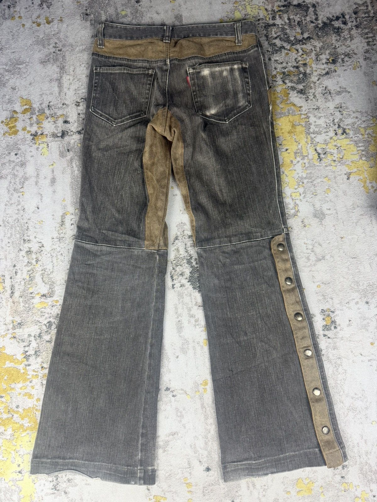 Tornado Mart Rare Flared Tornado Mart Suede Washed Jeans Size US 29 - 2 Thumbnail